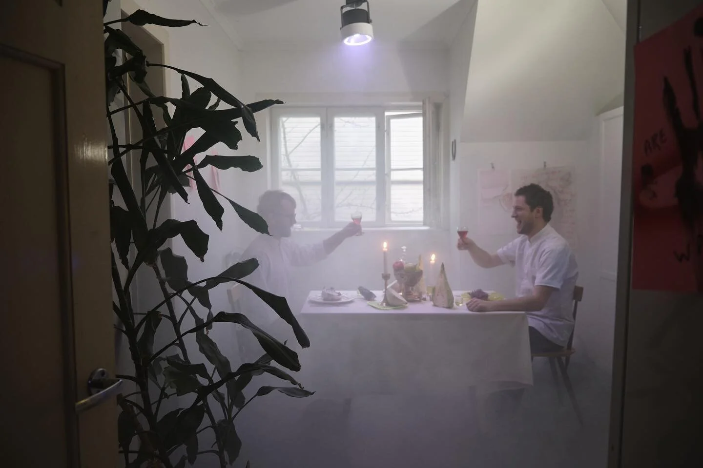 🥬 menus are ready 🥬

menu, 50e

cabbage rieska, butter with blaukraut powder

cabbageade drink, gin, wild ground elder

asparagus, lemon red cabbage salad, liquorice hollandaise, dehydrated sauerkraut

butter braised cabbage, fermented birch leafs,