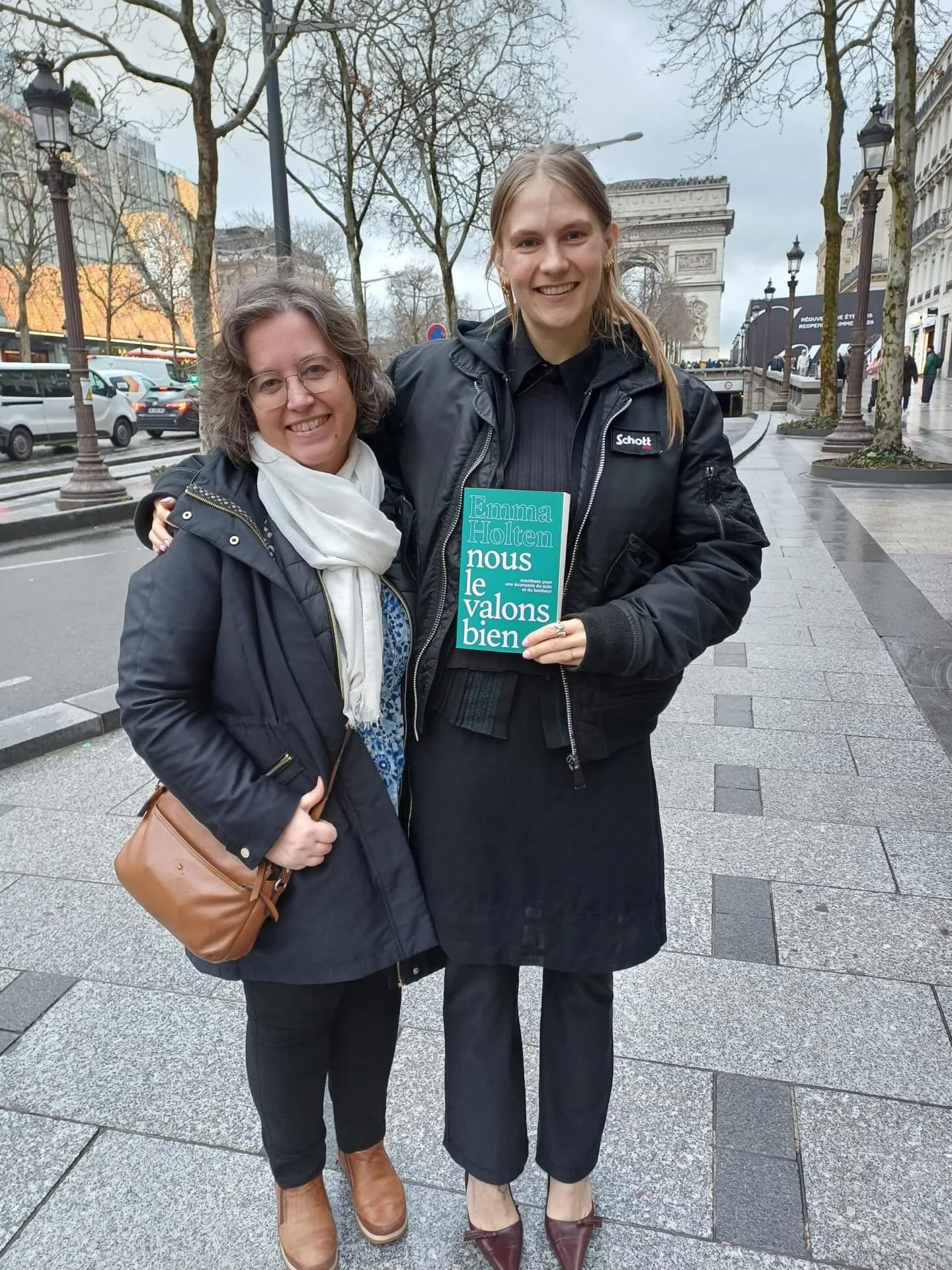FRANCE!!
Merci tout le monde! First picture is me and my second brain! My translator, Catherine Renaud, I know this book is a mouthful and you did it all. Translators to the front!!
Thank you to everyone who came to my events in Paris and celebrated 