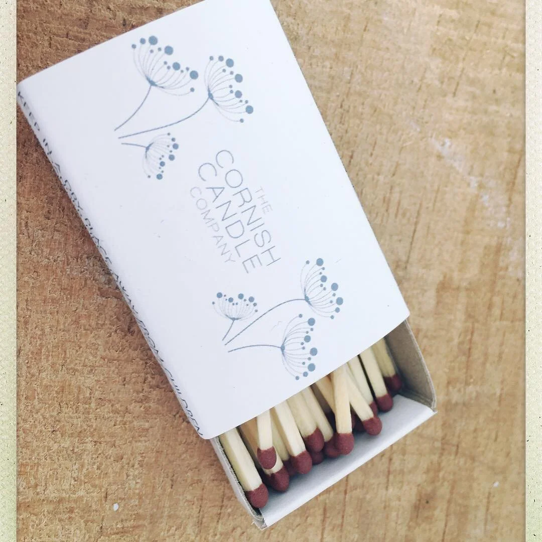 Happy Friday everyone. Busy bees here this weekend with our two new blends now approved for release at the end of this month! Send us your empty pots for gorgeous refills... #freesias #springhassprung #pomelo #luxurycandles #refill #sendusyourempties