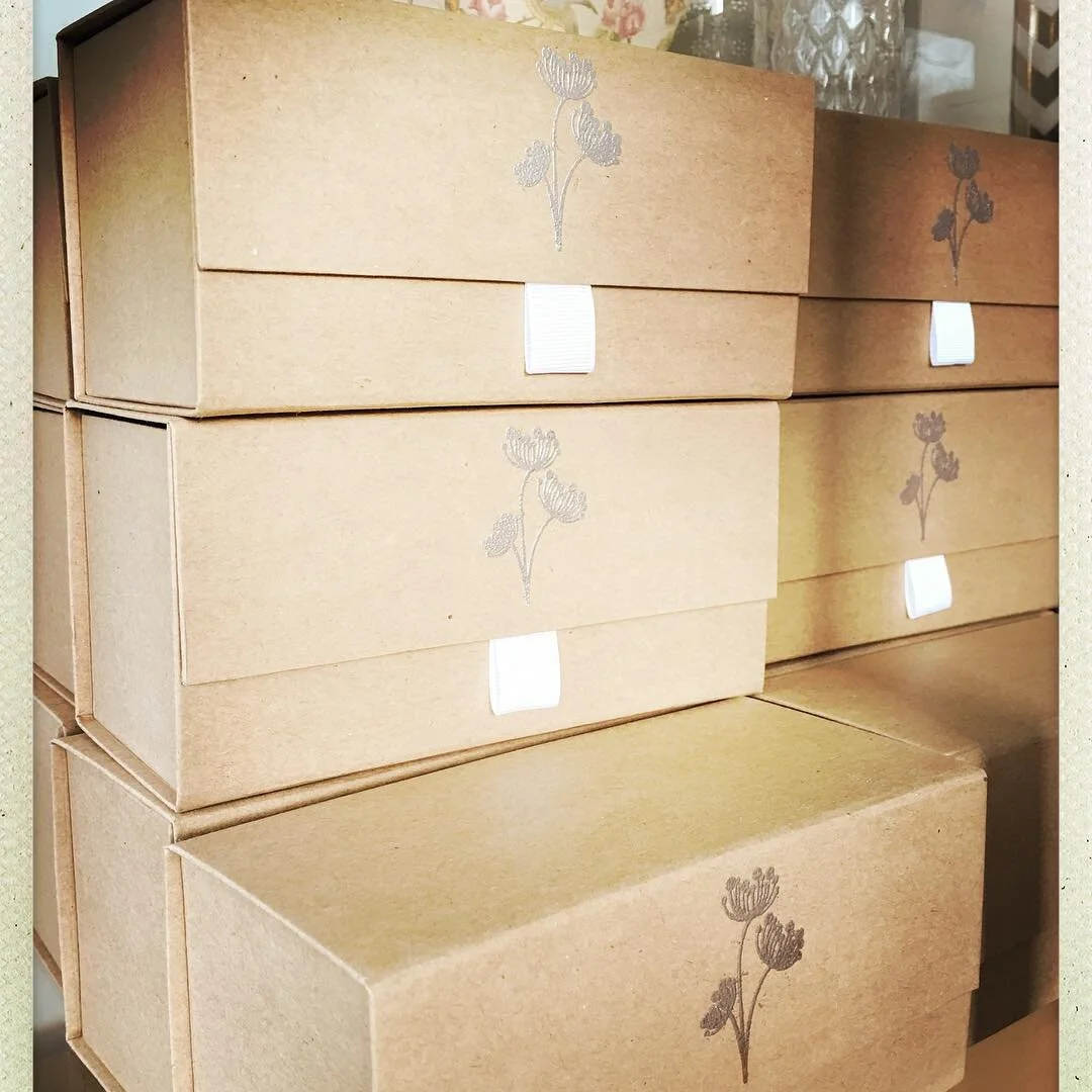 Our Box Of Delights ! Trio of 3 mini 9cl votives available as pick and mix sets. Love these little sets #luxurycandles #madeincornwall #handmadeincornwall #christmasgifts #presentsforher #cornishchristmas #scent