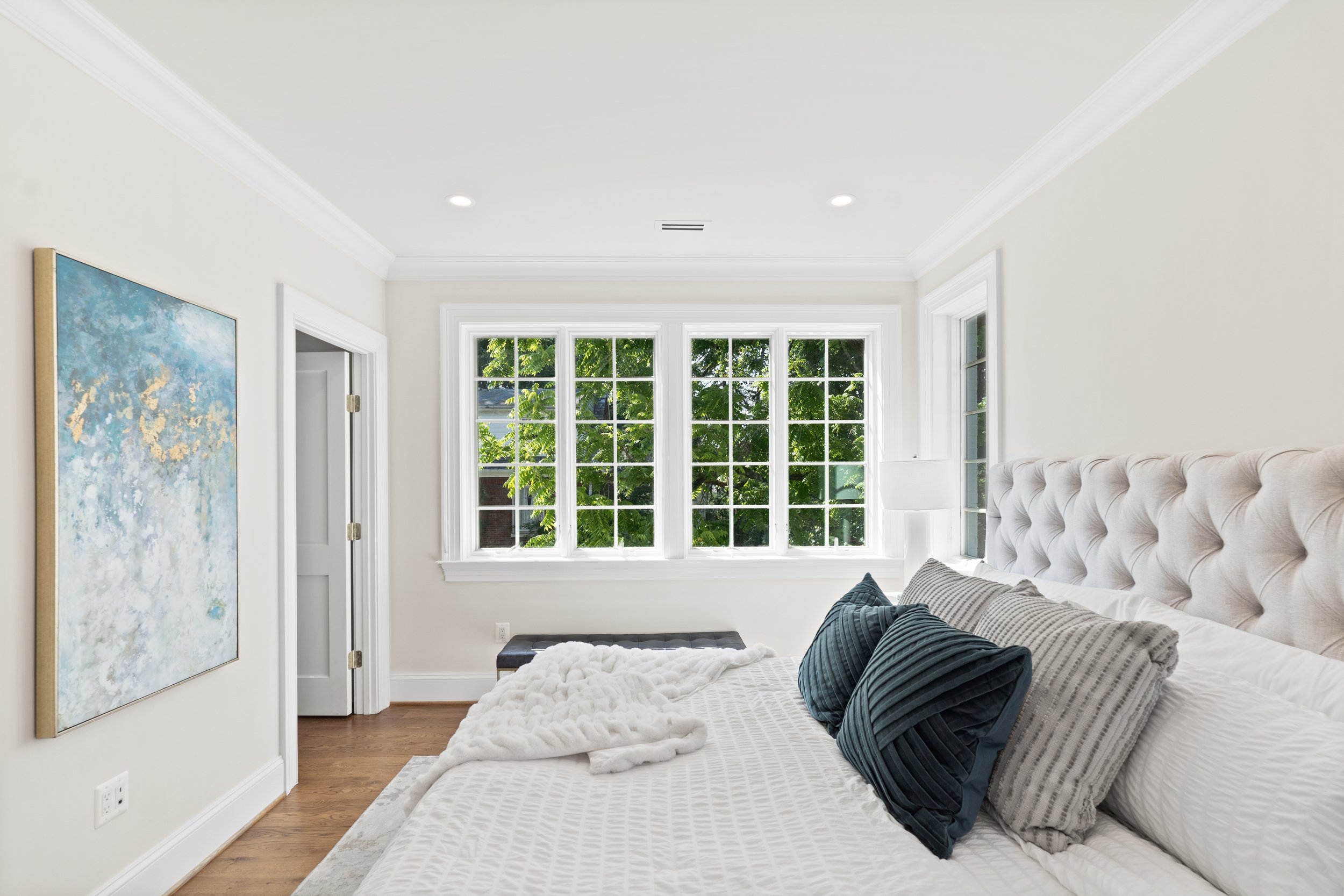 6702 Brookville Rd - 0049.jpg