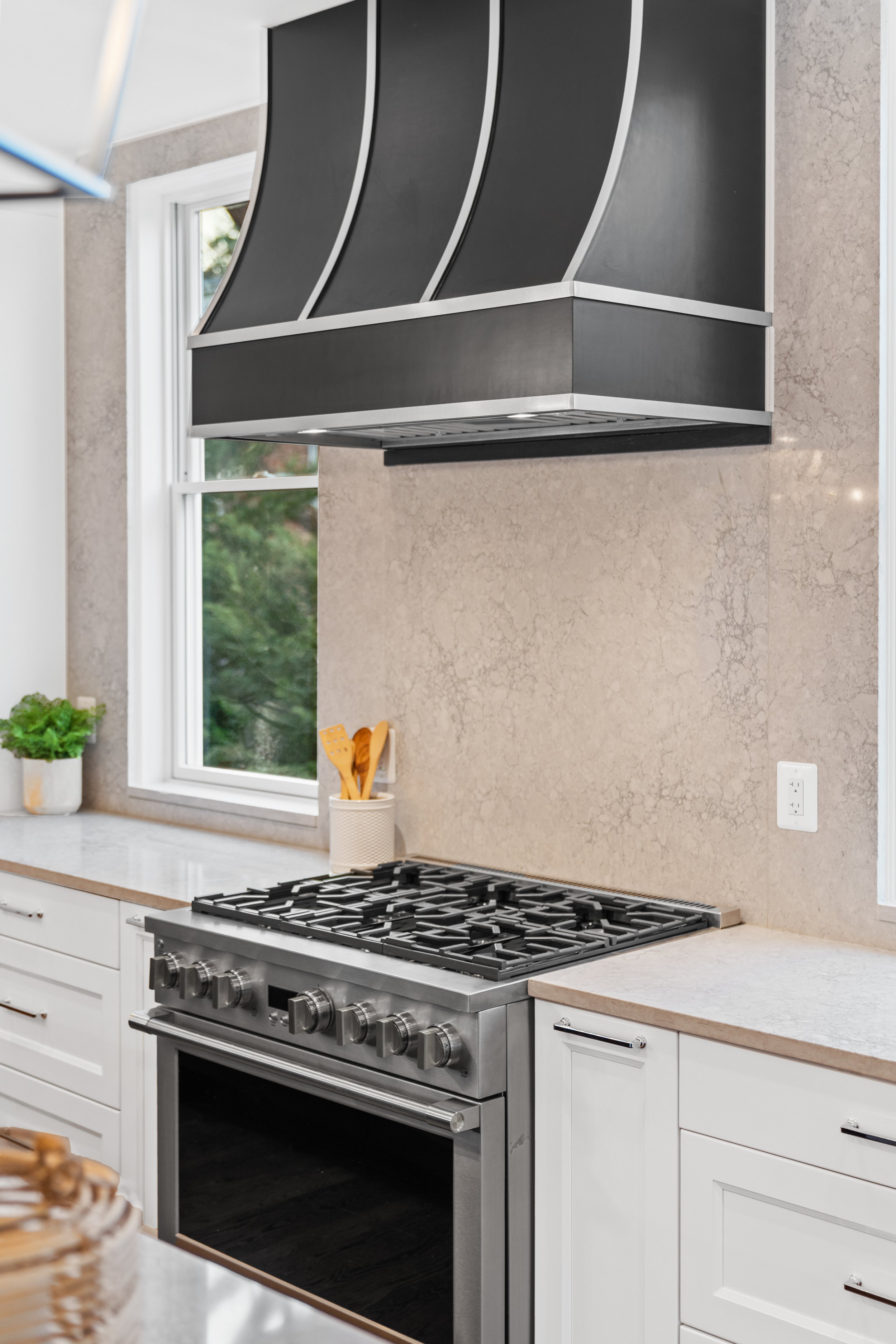6704 Brookville Rd - 0085.jpg