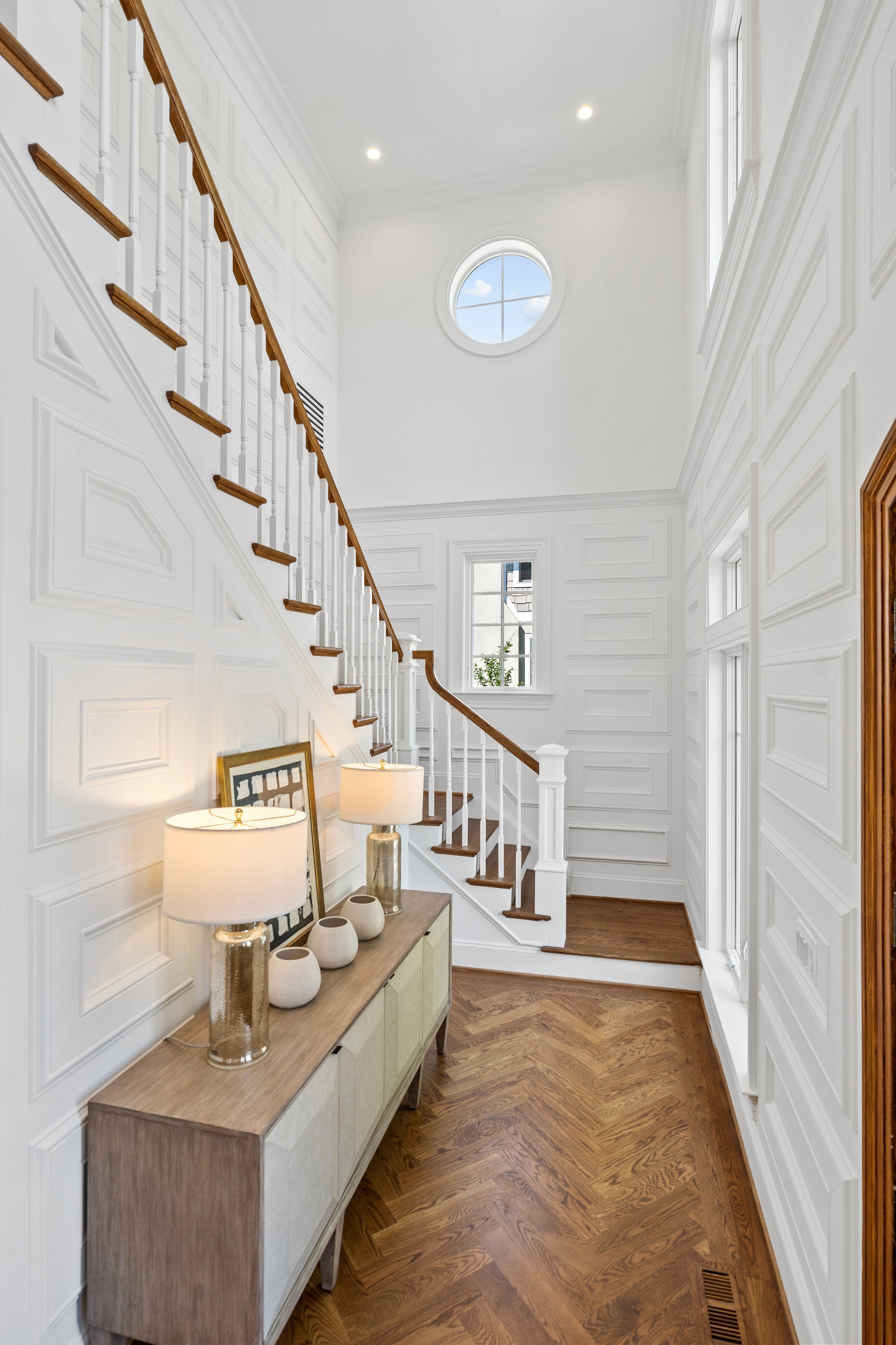 6702 Brookville Rd - 0003.jpg