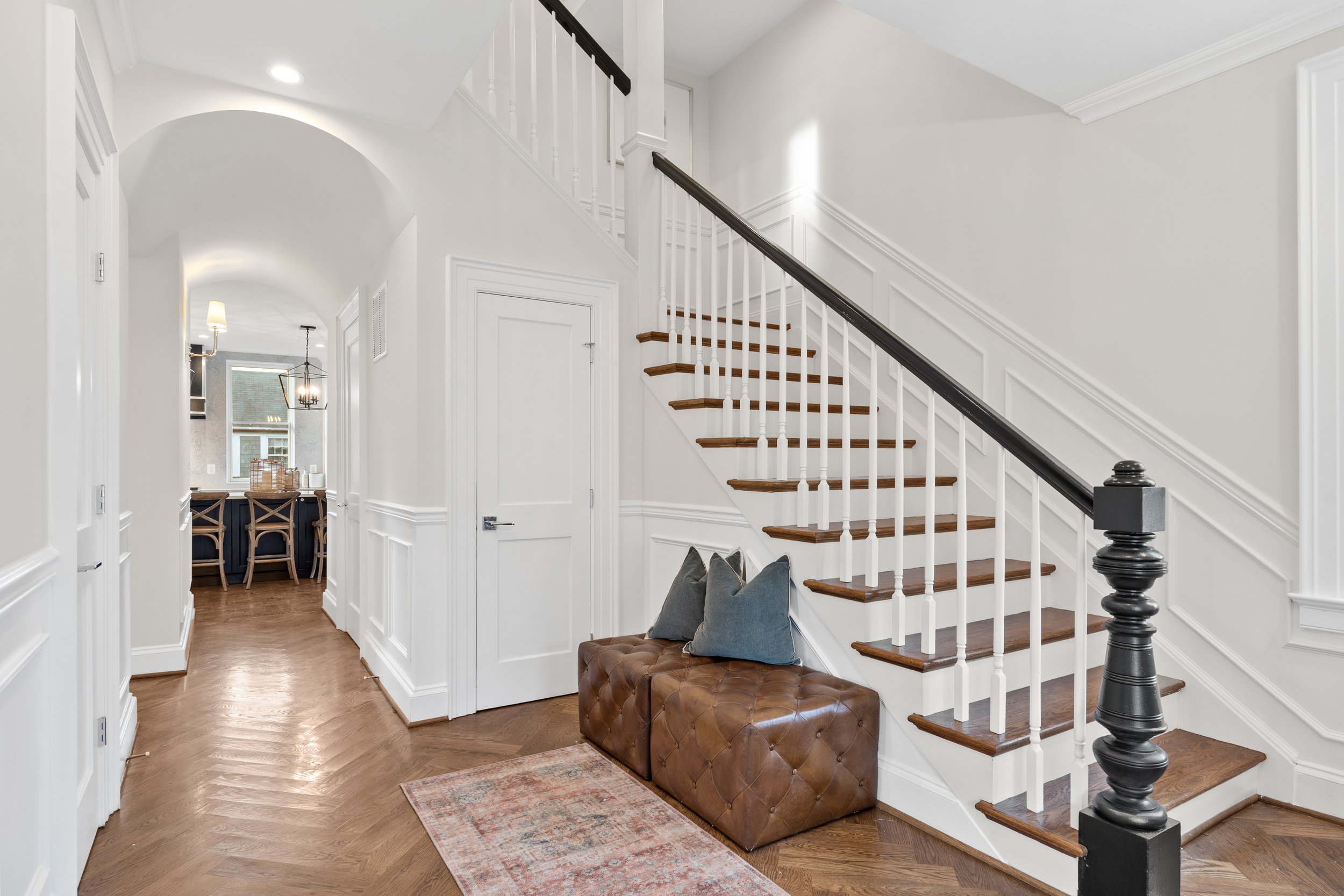 6704 Brookville Rd - 0059.jpg