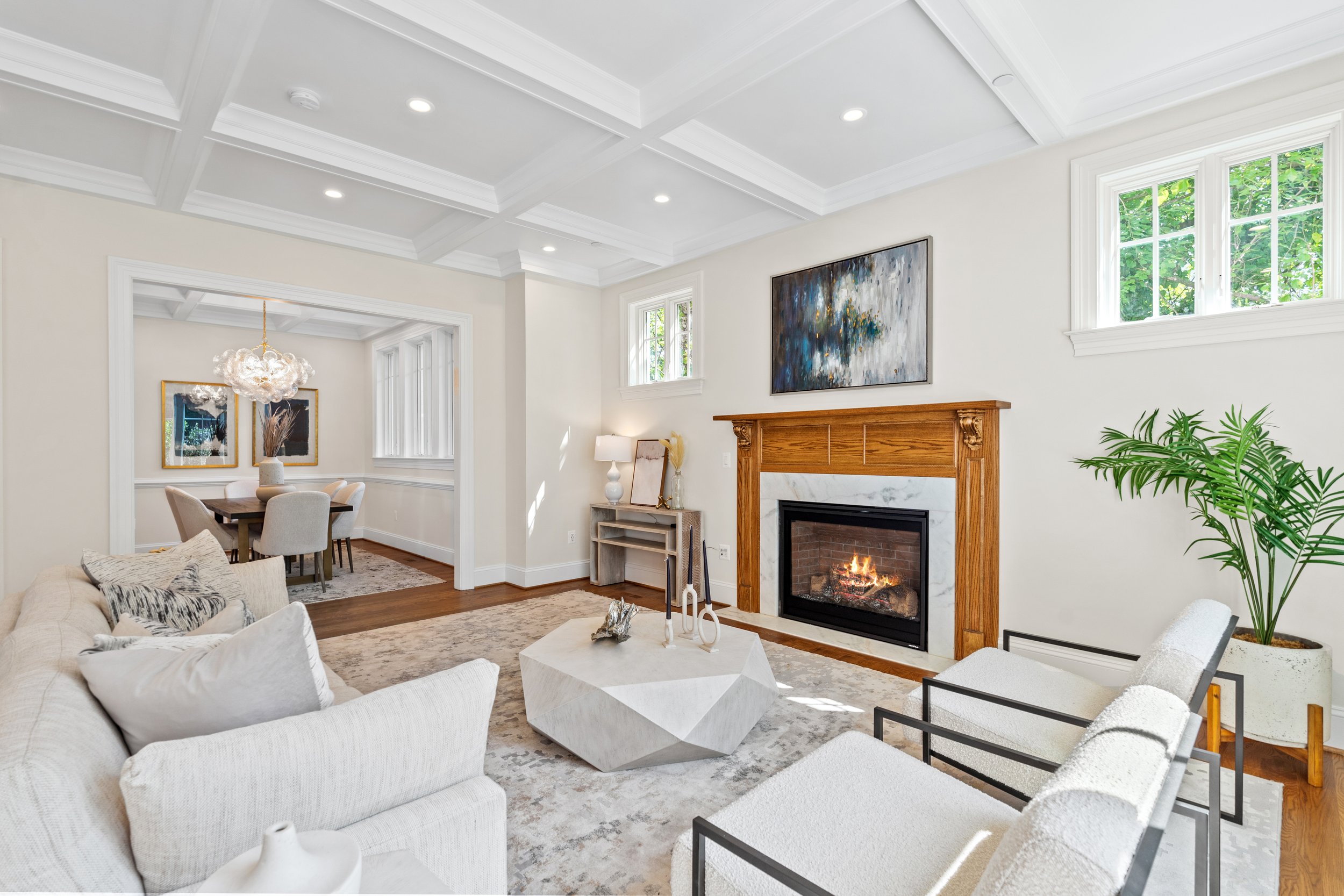 6702 Brookville Rd - 0020.jpg