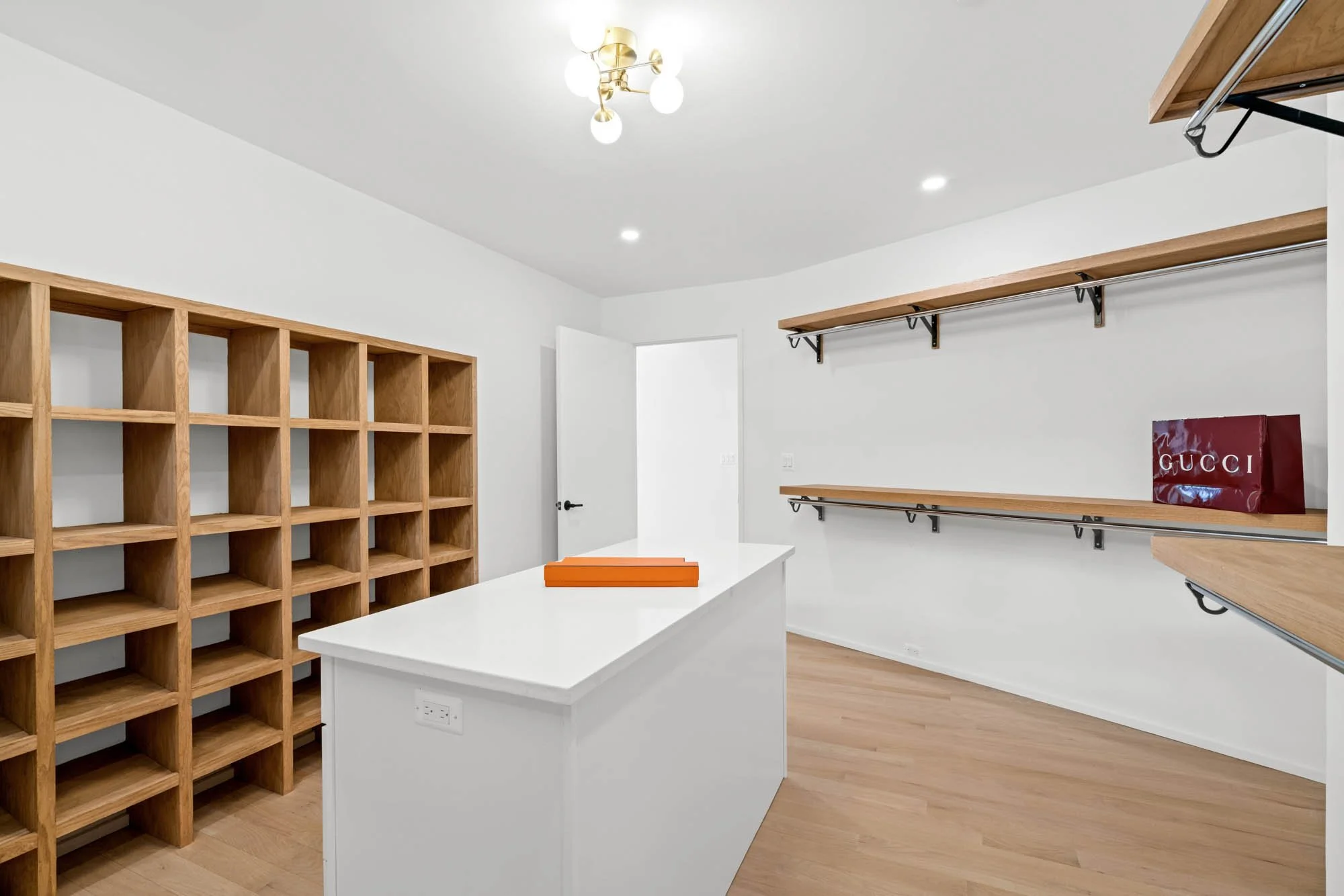 5244 Watson St NW-89.jpg