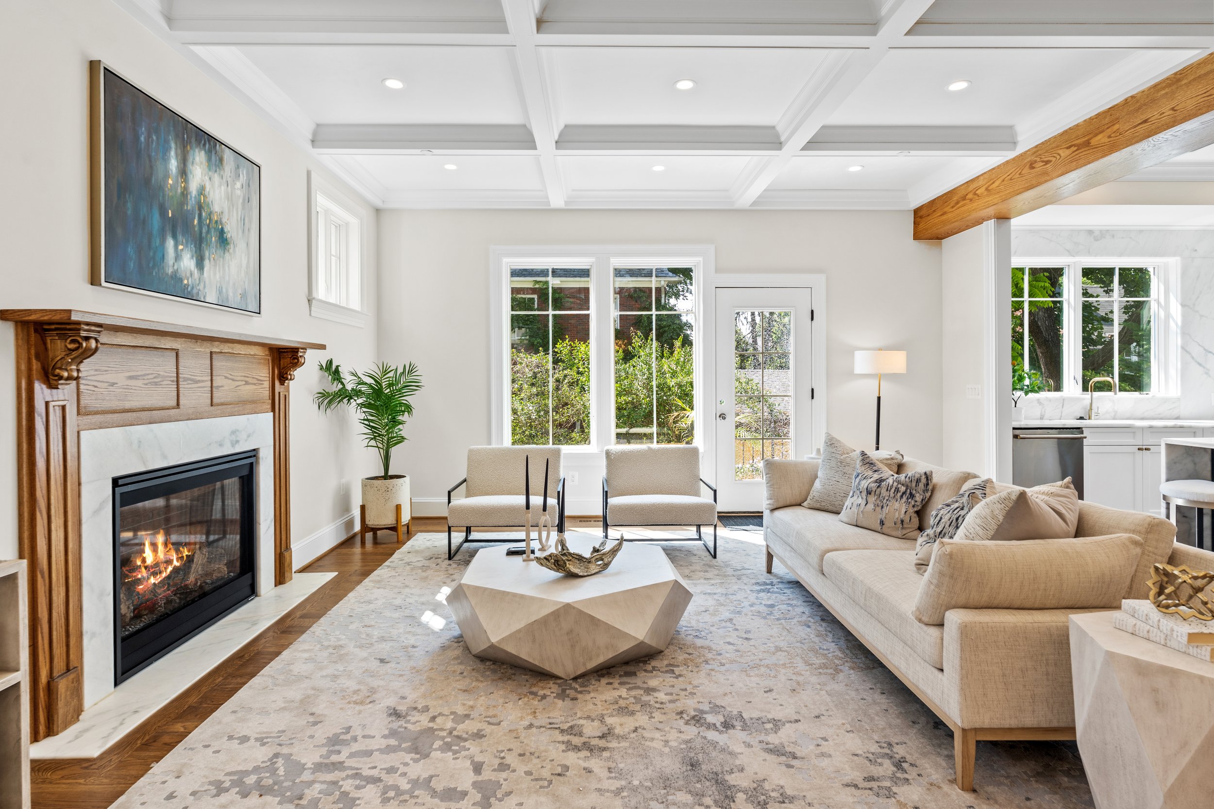 6702 Brookville Rd - 0016.jpg