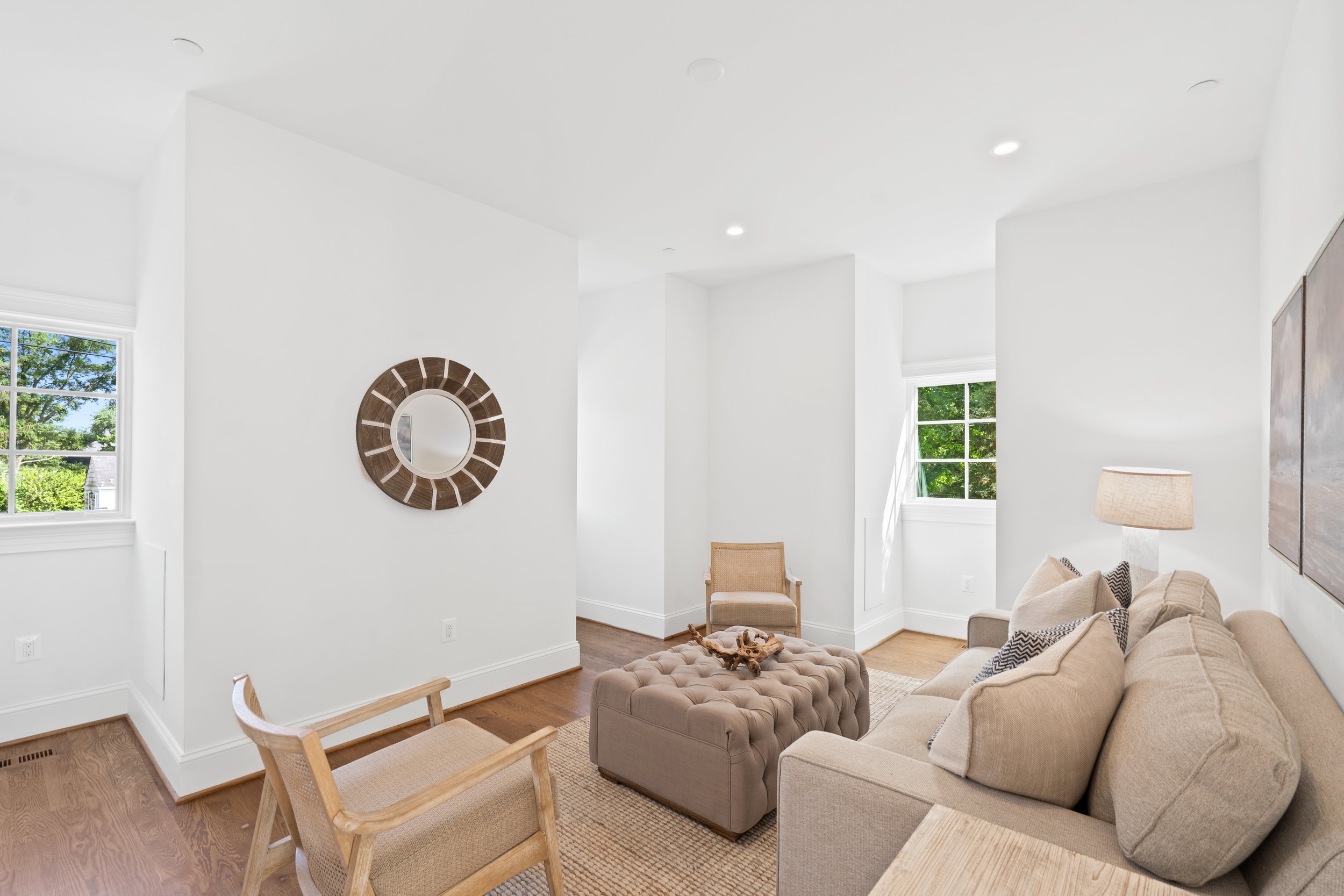 6702 Brookville Rd - 0060.jpg