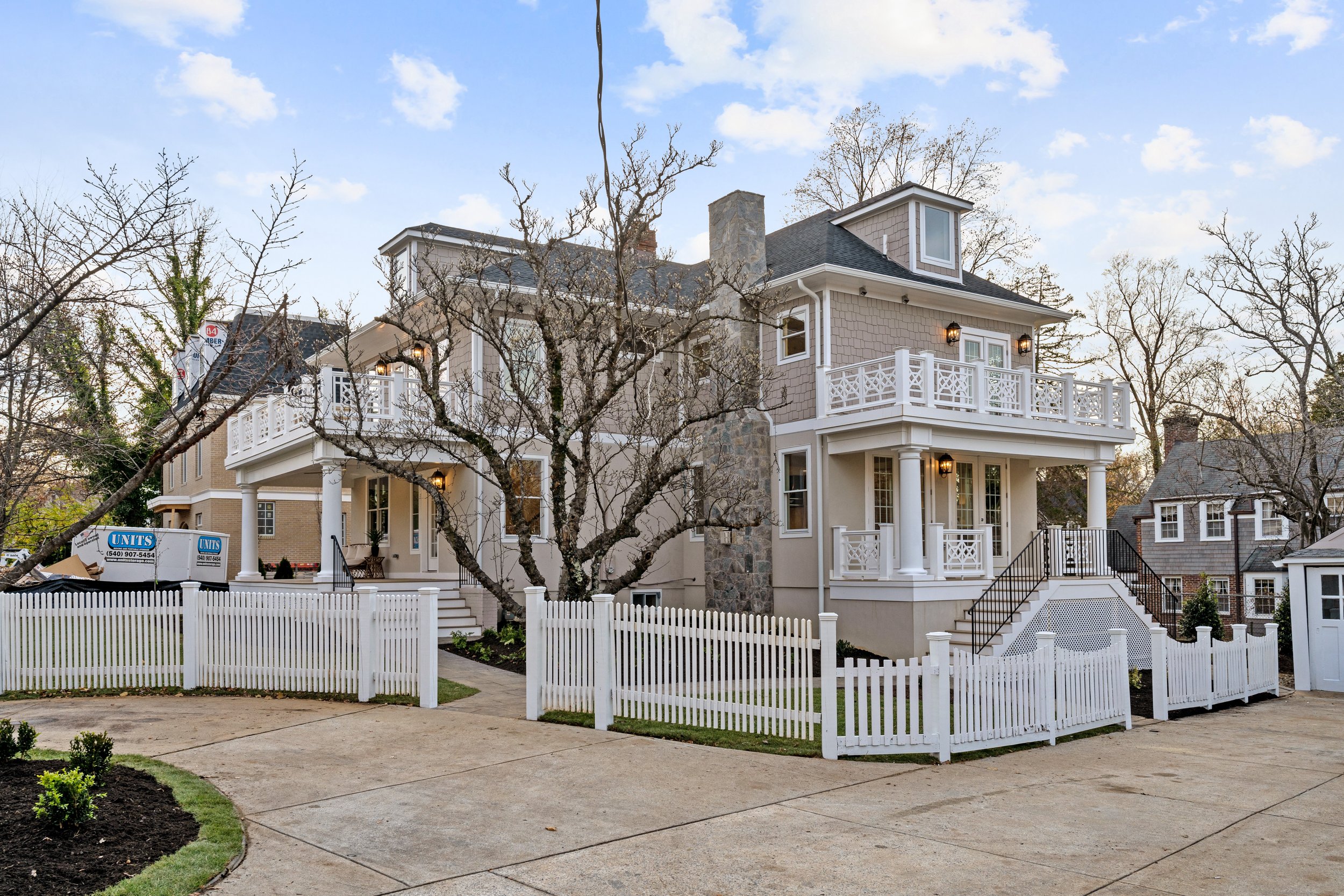 6704 Brookville Rd - 0095.jpg