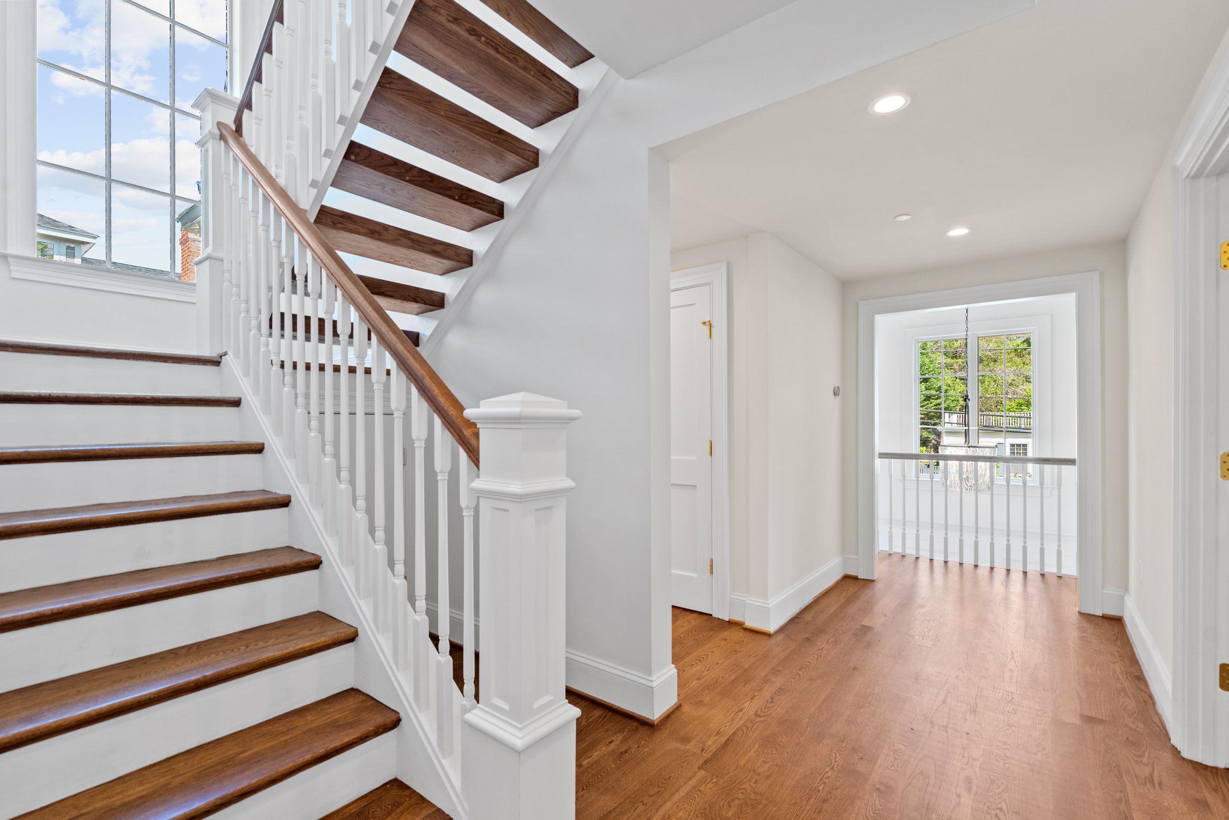 6702 Brookville Rd - 0043.jpg