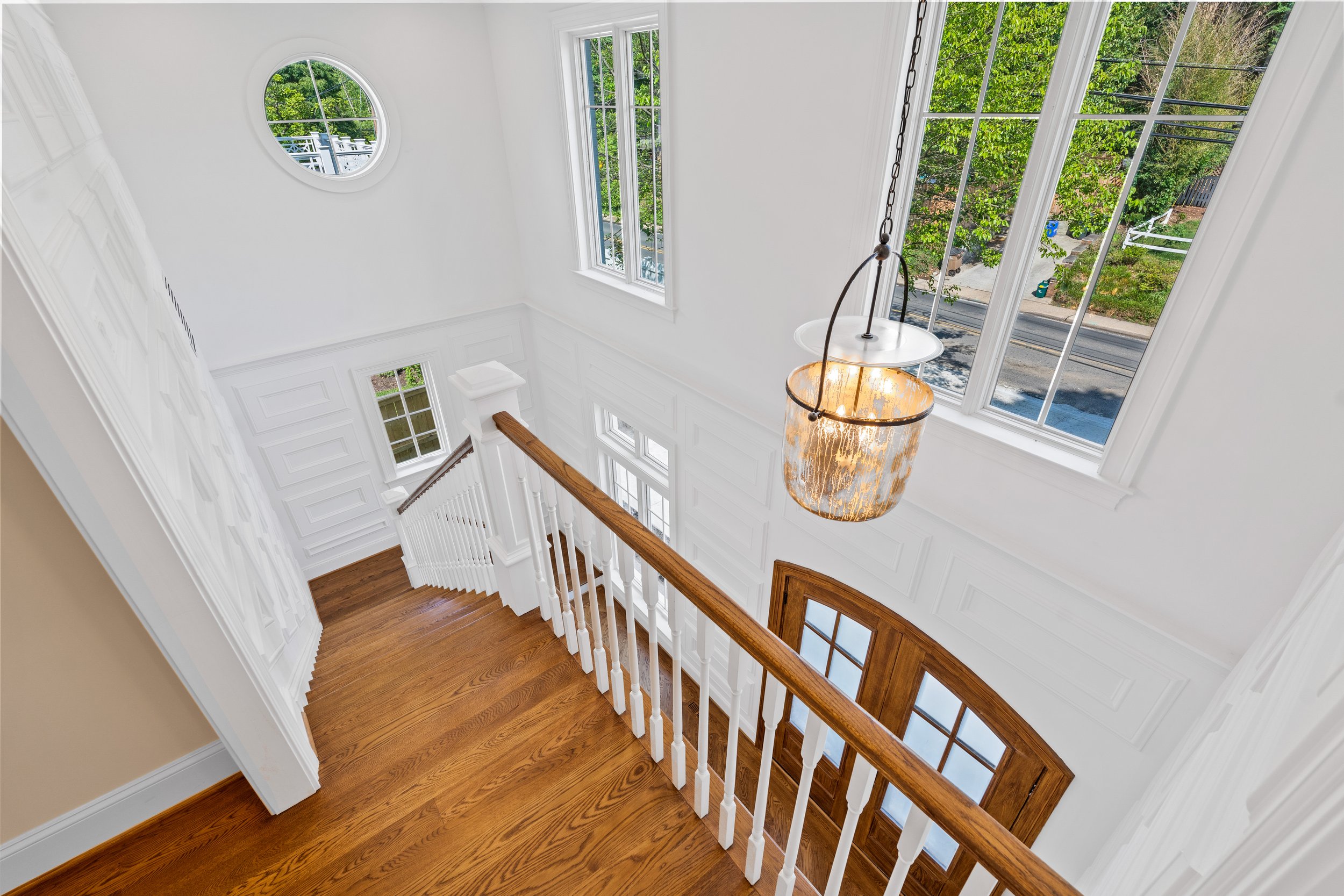 6702 Brookville Rd - 0039.jpg