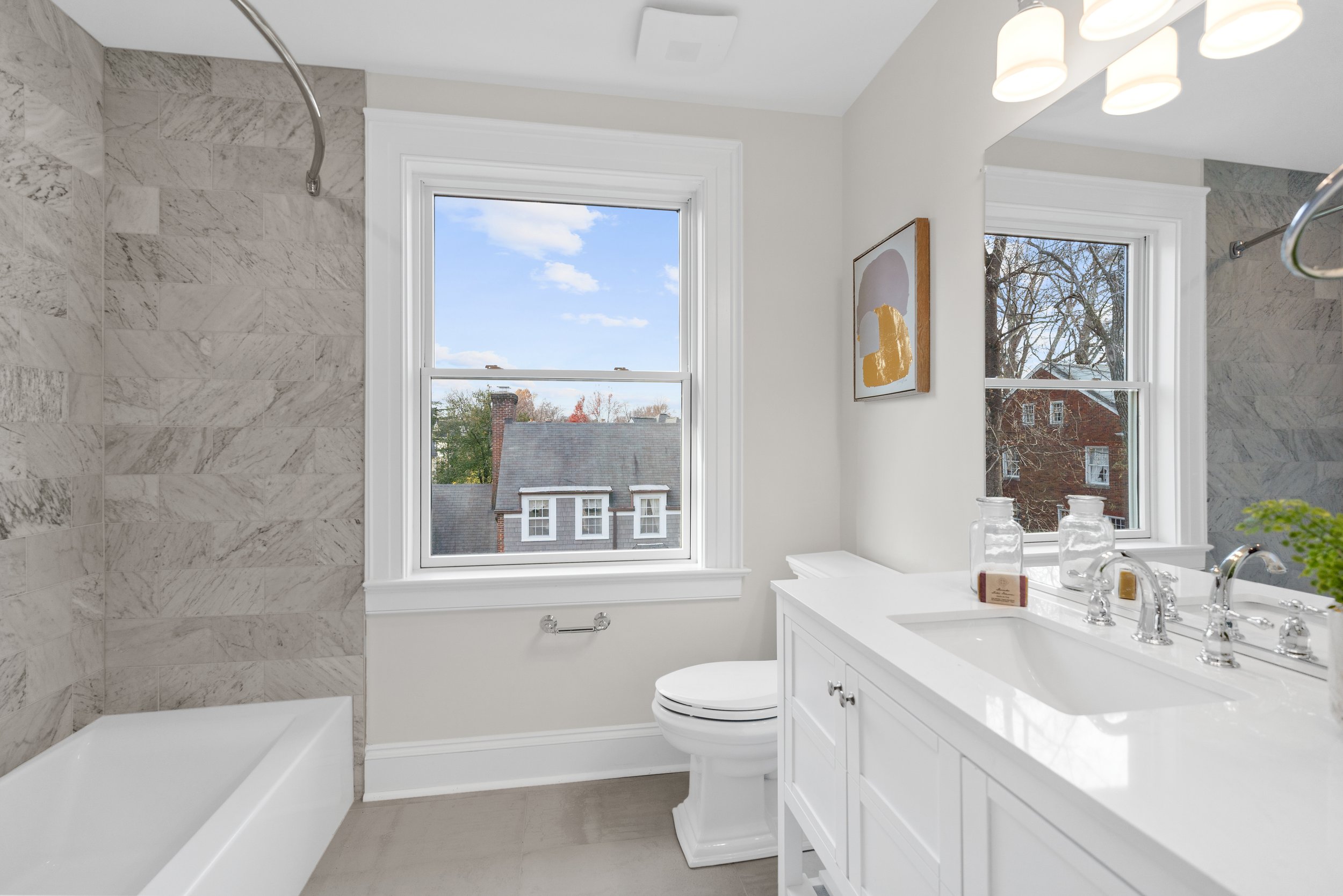 6704 Brookville Rd - 0019.jpg