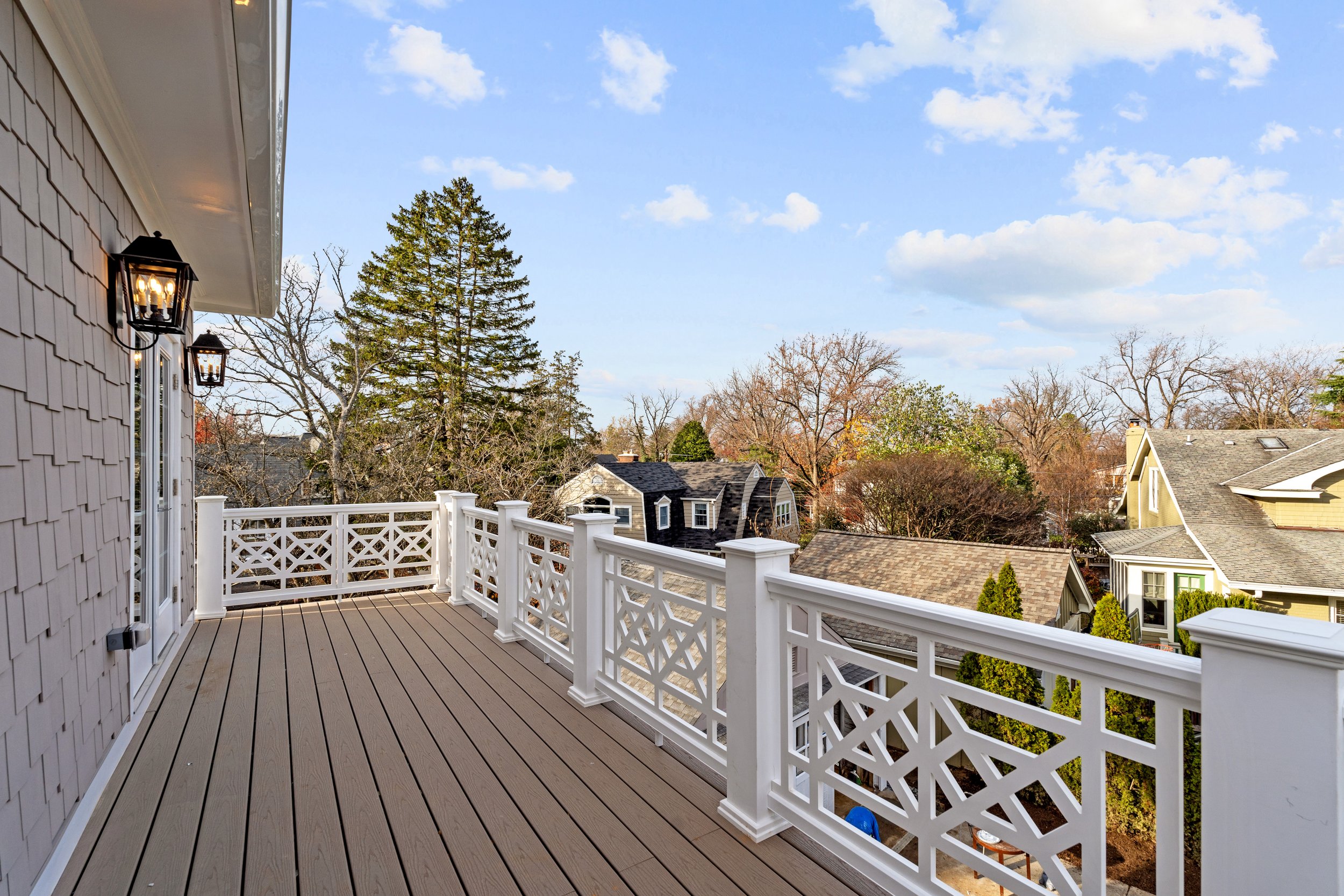 6704 Brookville Rd - 0043.jpg