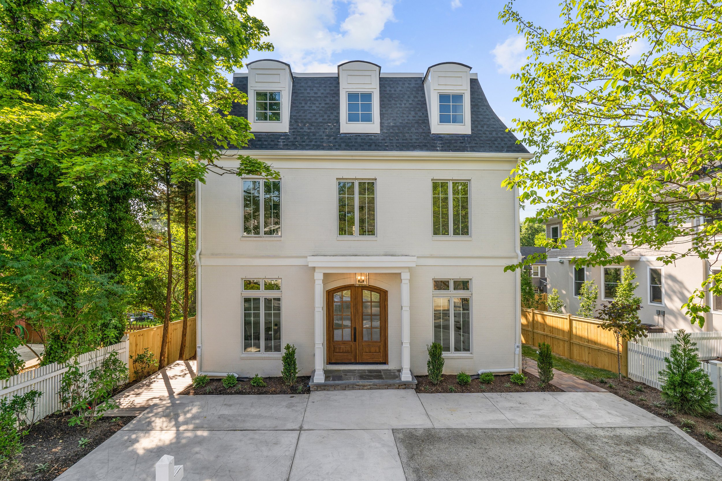 6702 Brookville Rd - 0122.jpg