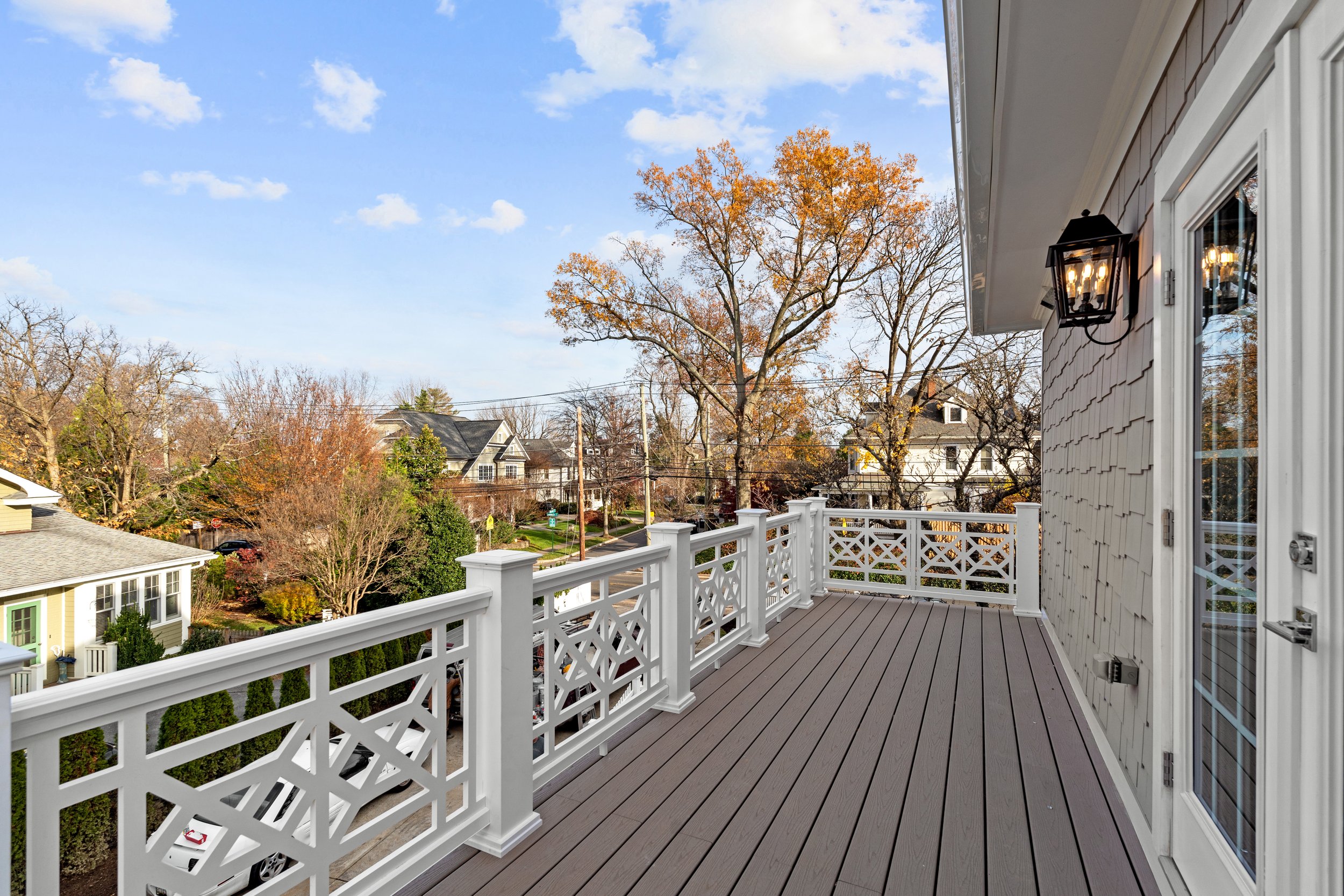 6704 Brookville Rd - 0040.jpg
