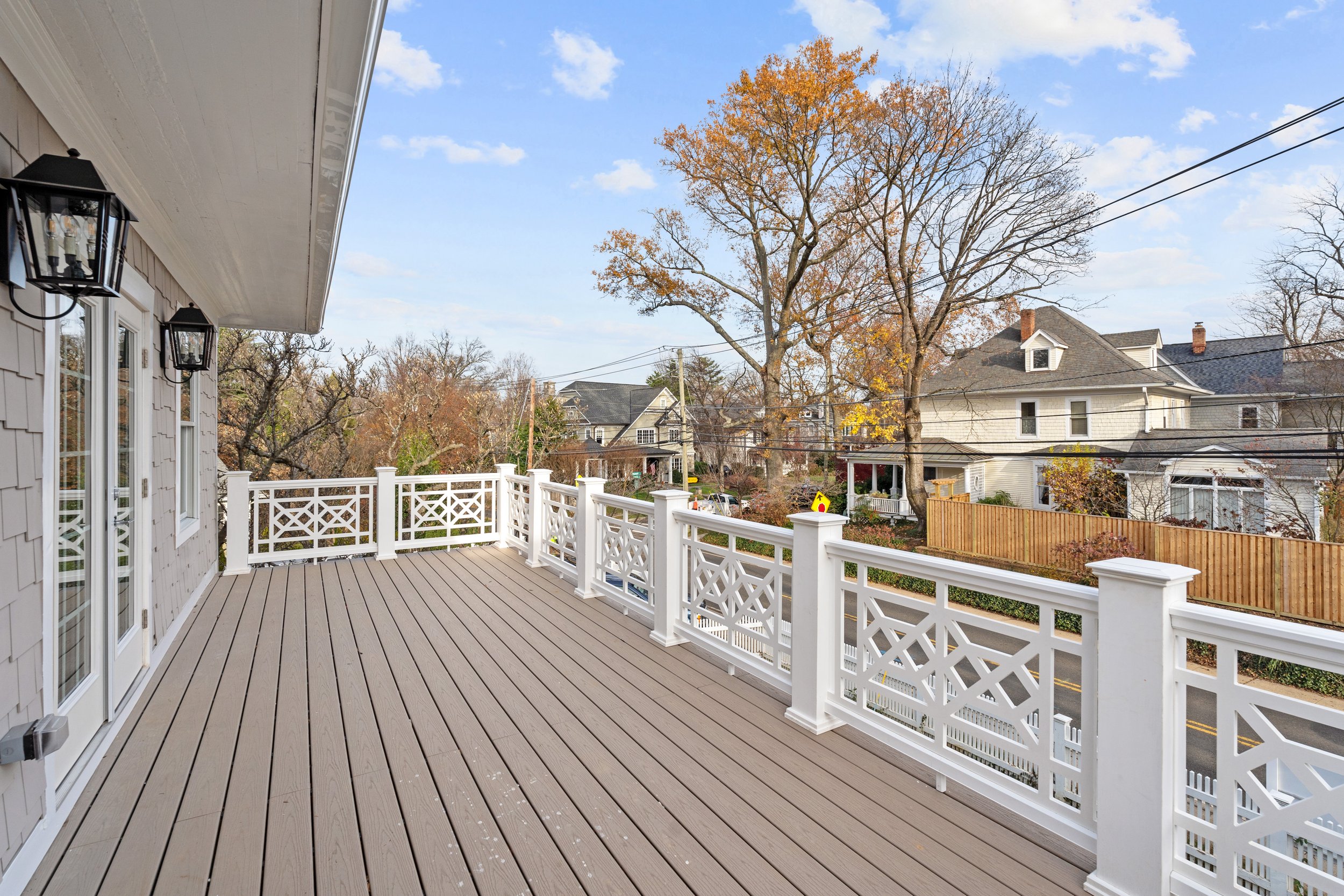 6704 Brookville Rd - 0011.jpg