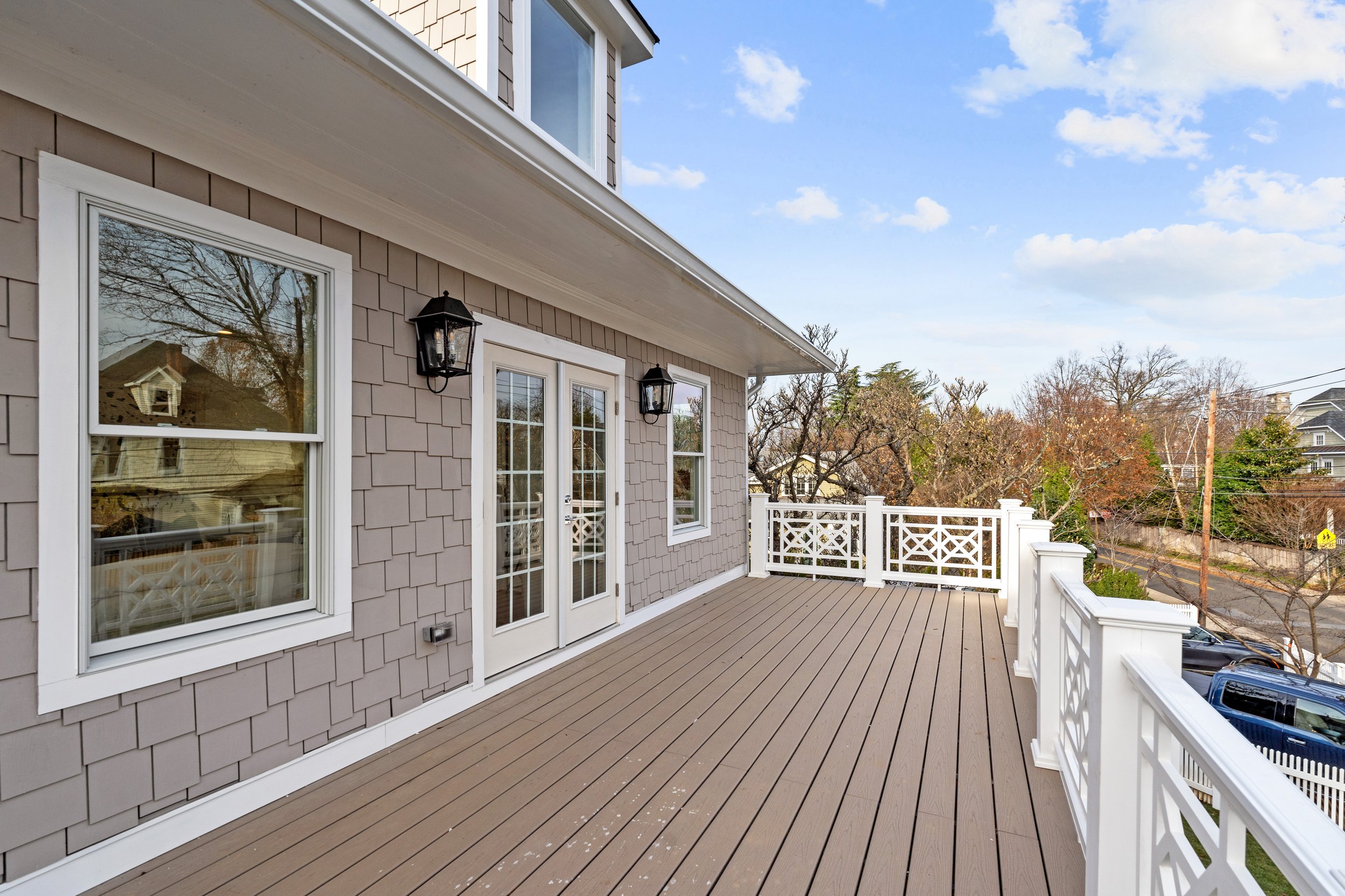 6704 Brookville Rd - 0010.jpg