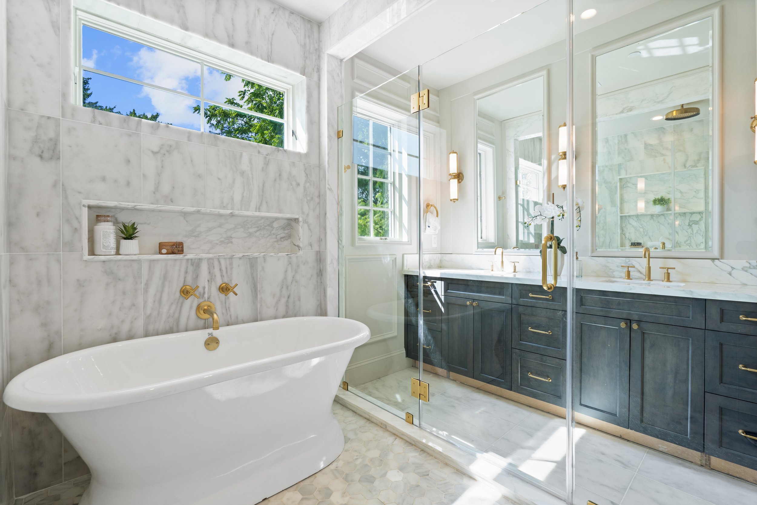 6702 Brookville Rd - 0055.jpg