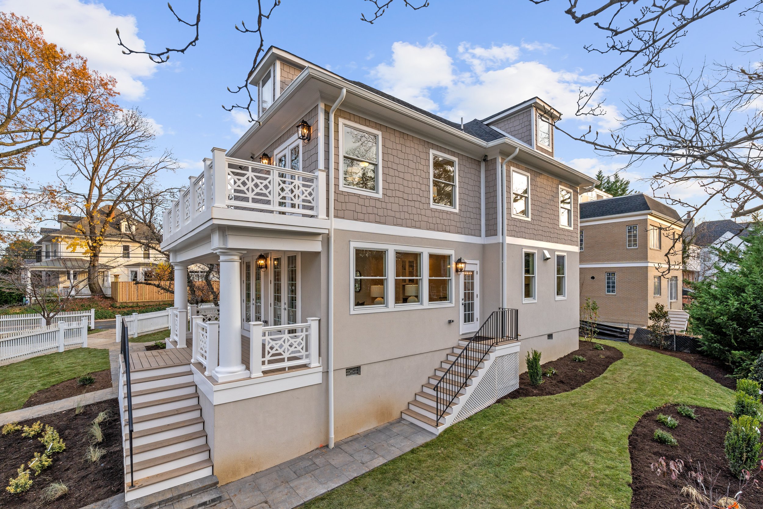 6704 Brookville Rd - 0108.jpg