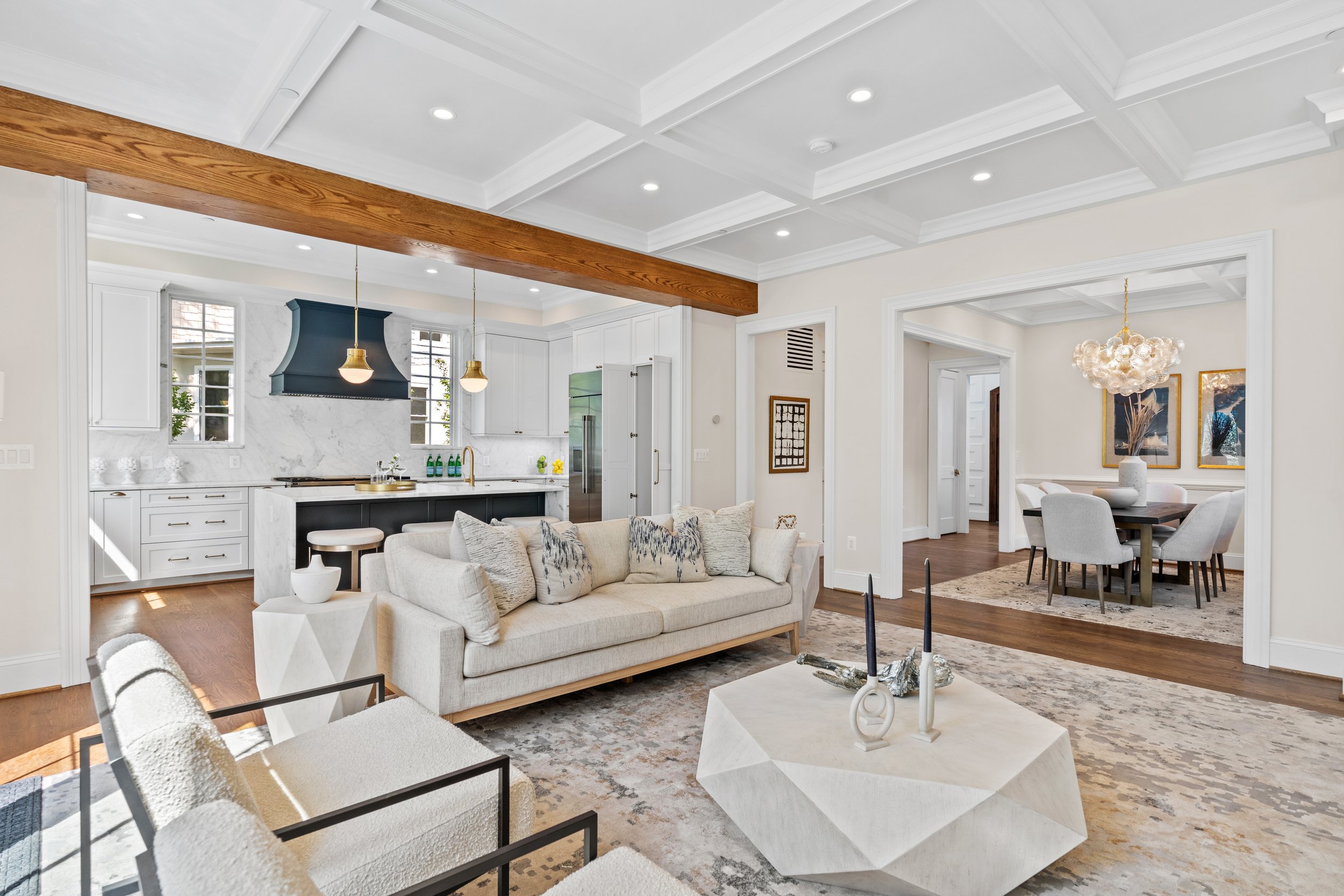 6702 Brookville Rd - 0019.jpg