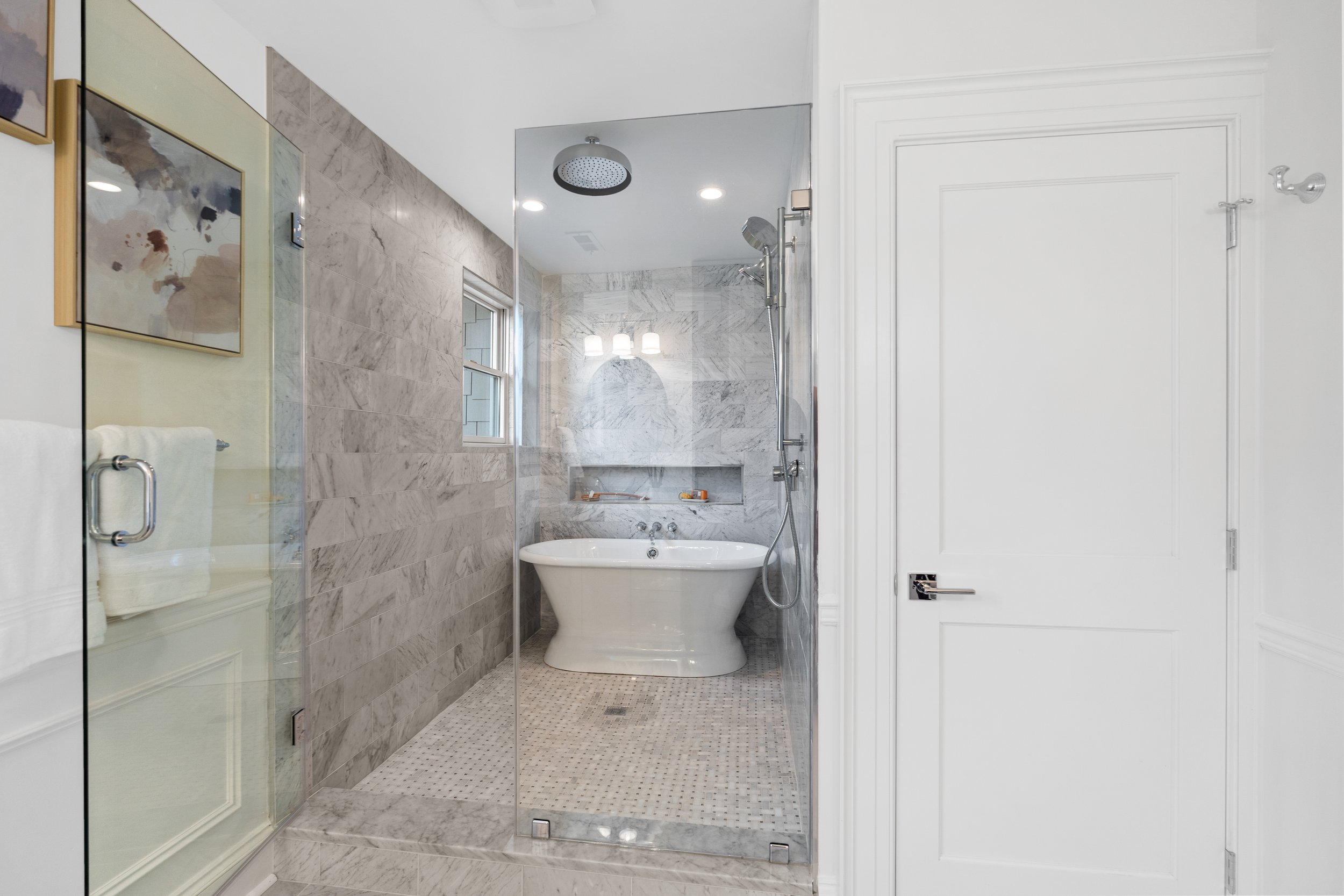 6704 Brookville Rd - 0031.jpg