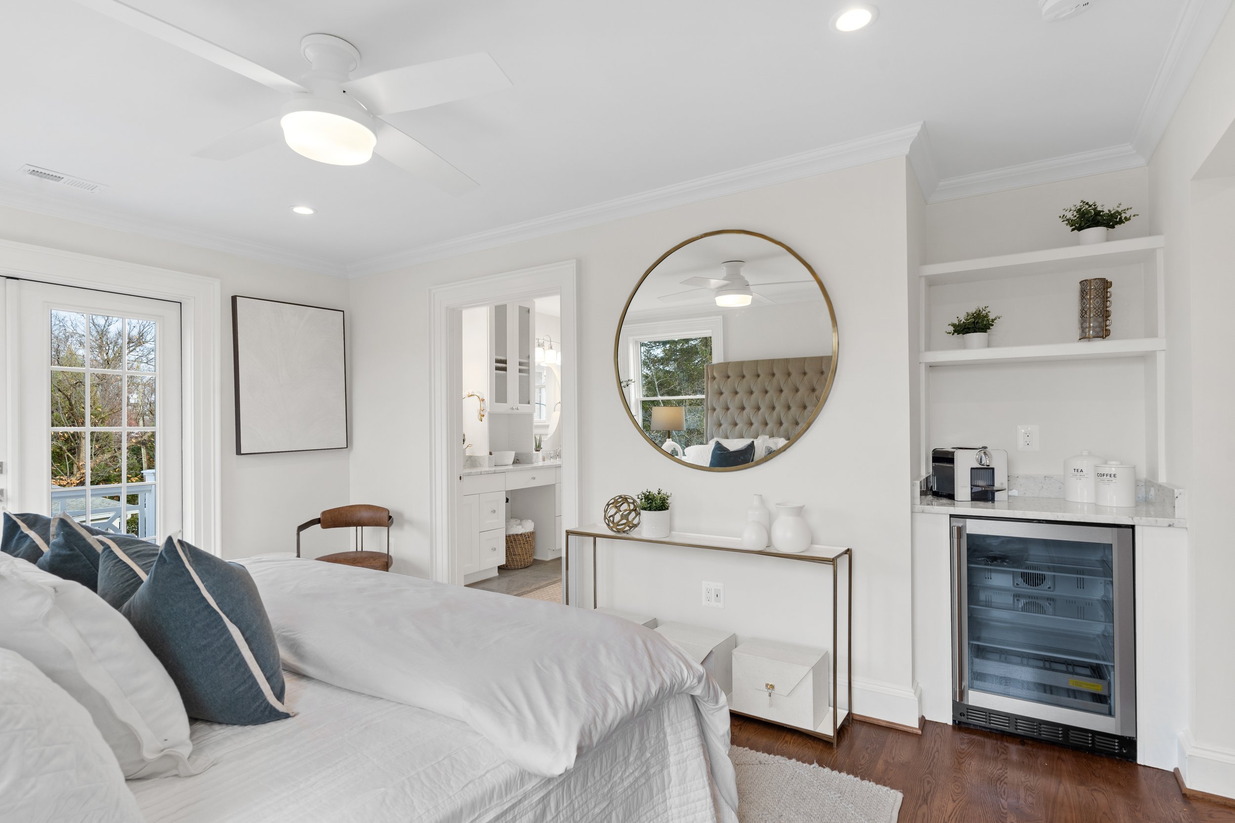 6704 Brookville Rd - 0024.jpg