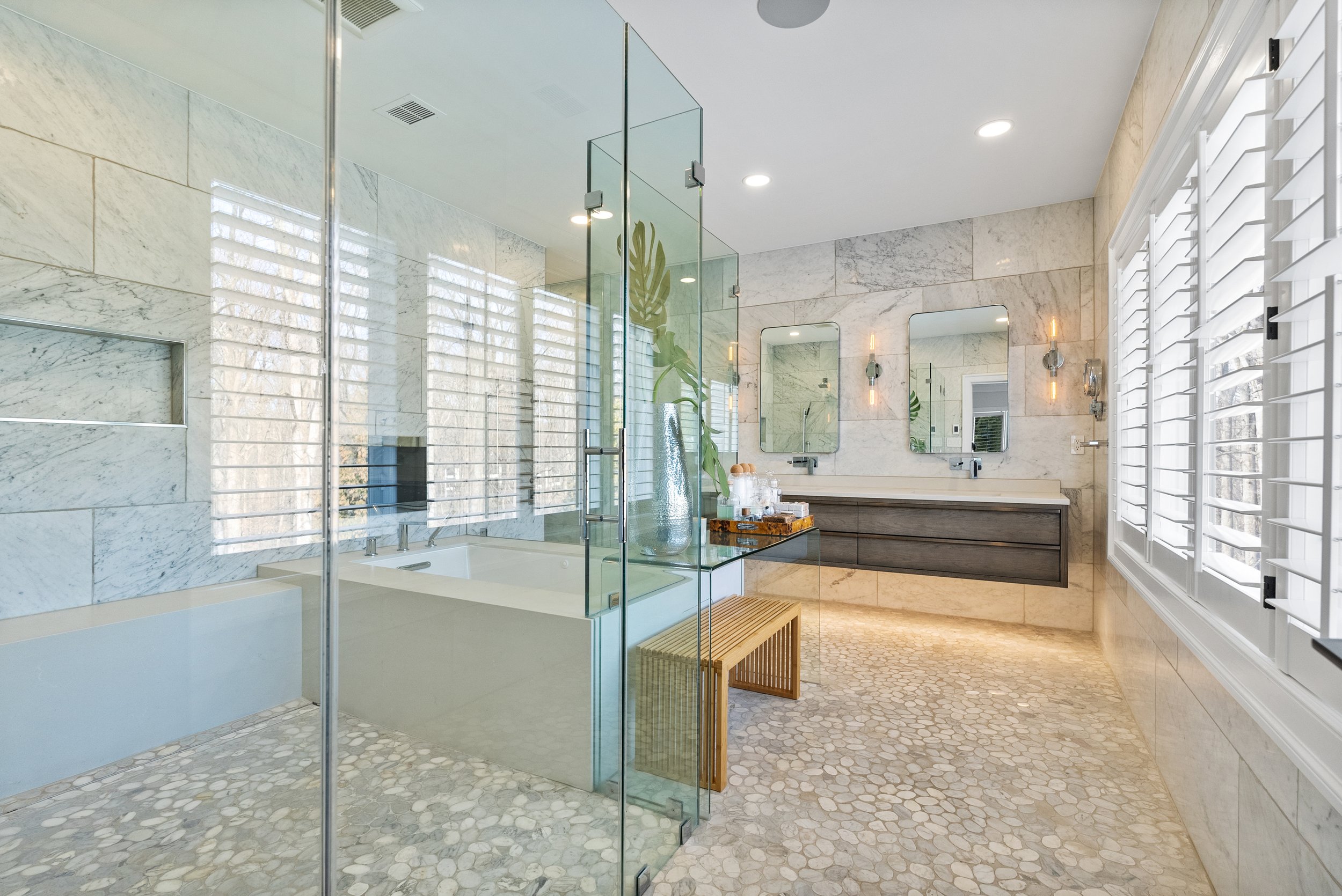 6470 Kedleston Ct, McLean, VA 22101 - 0106-edit.jpg