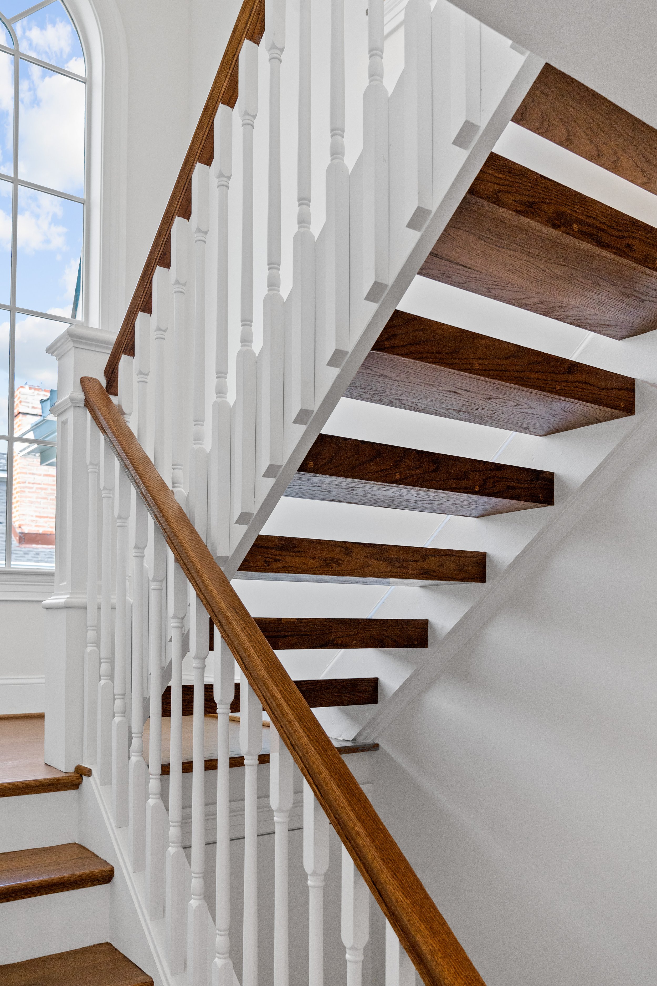 6702 Brookville Rd - 0101.jpg