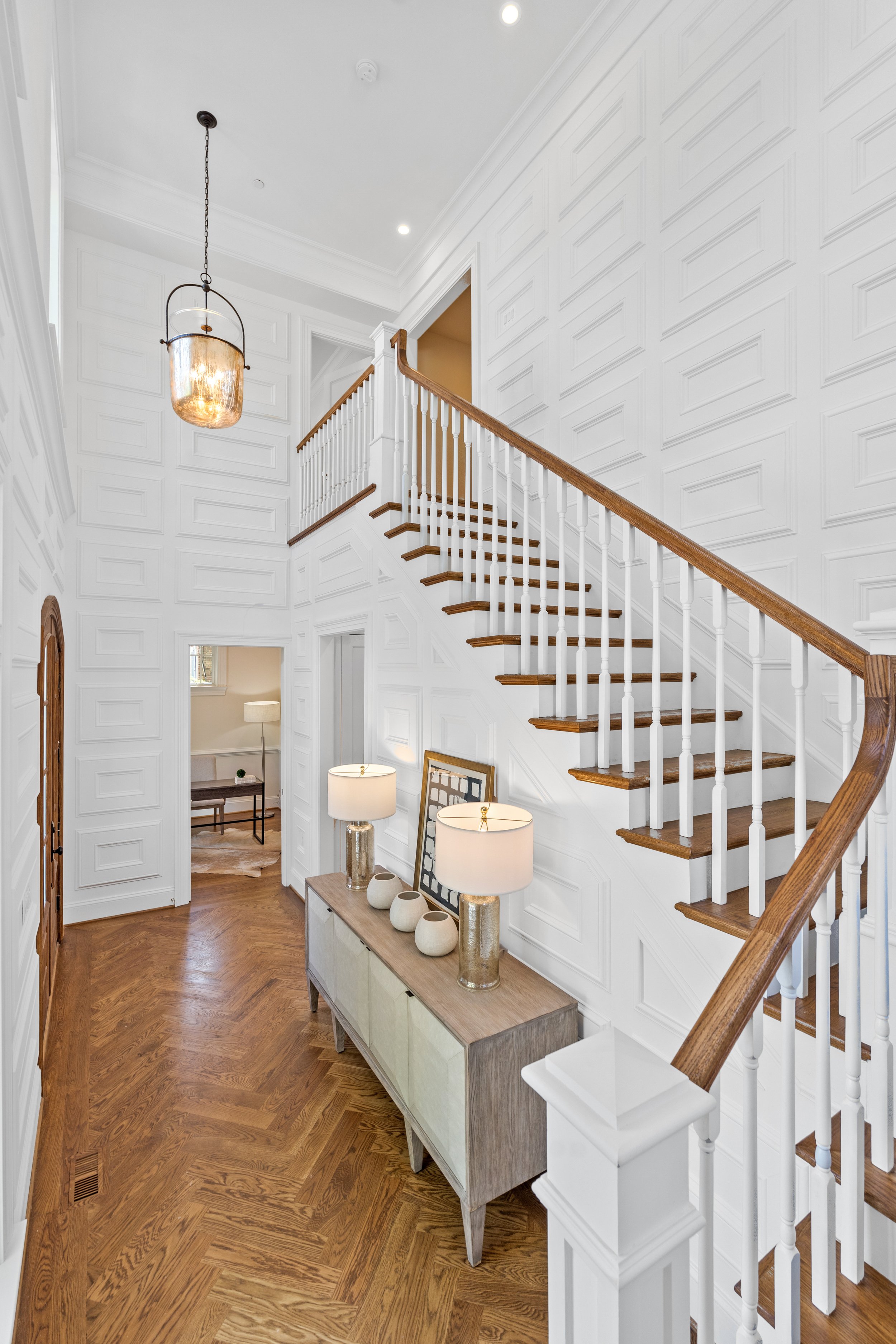 6702 Brookville Rd - 0004.jpg