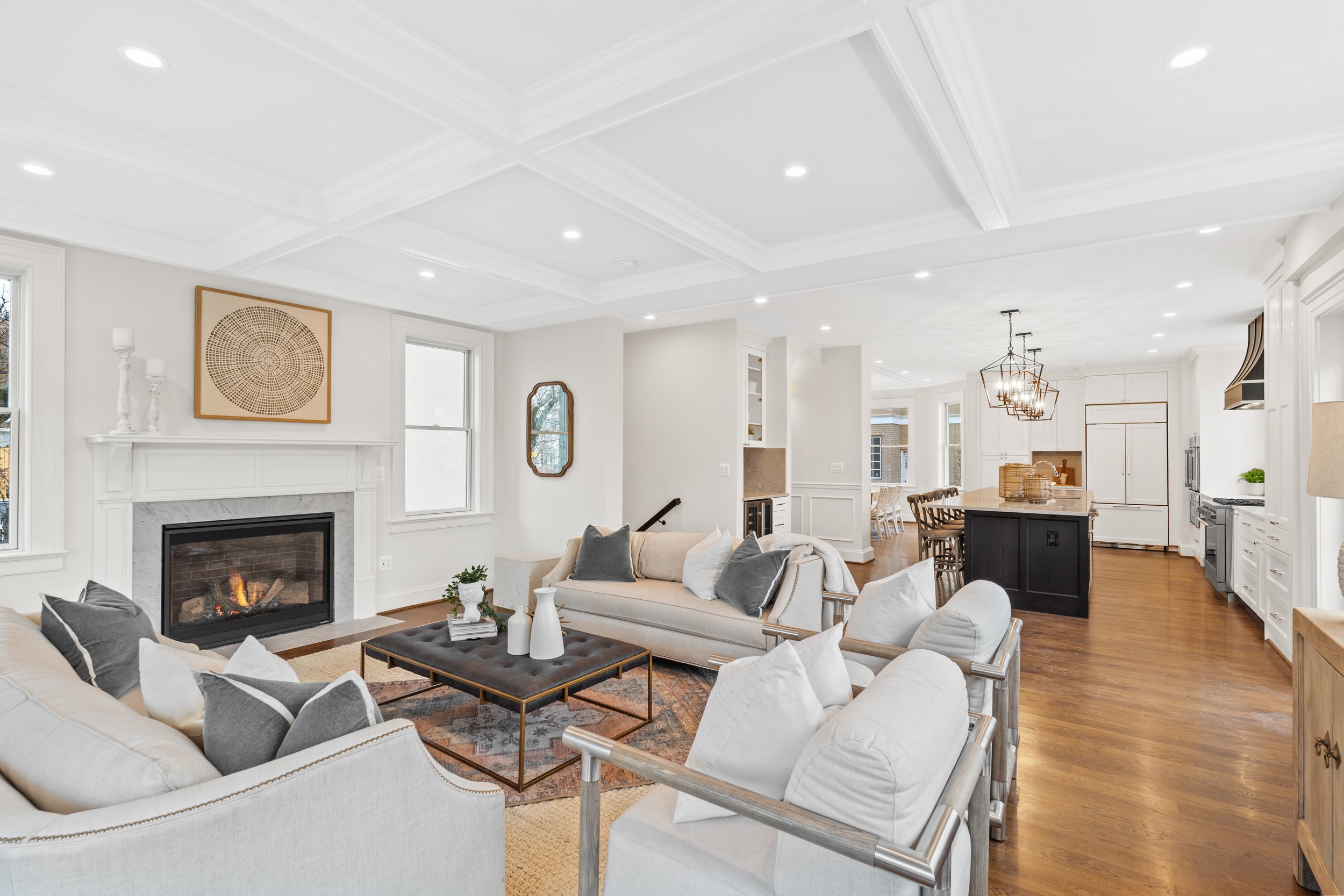 6704 Brookville Rd - 0078.jpg