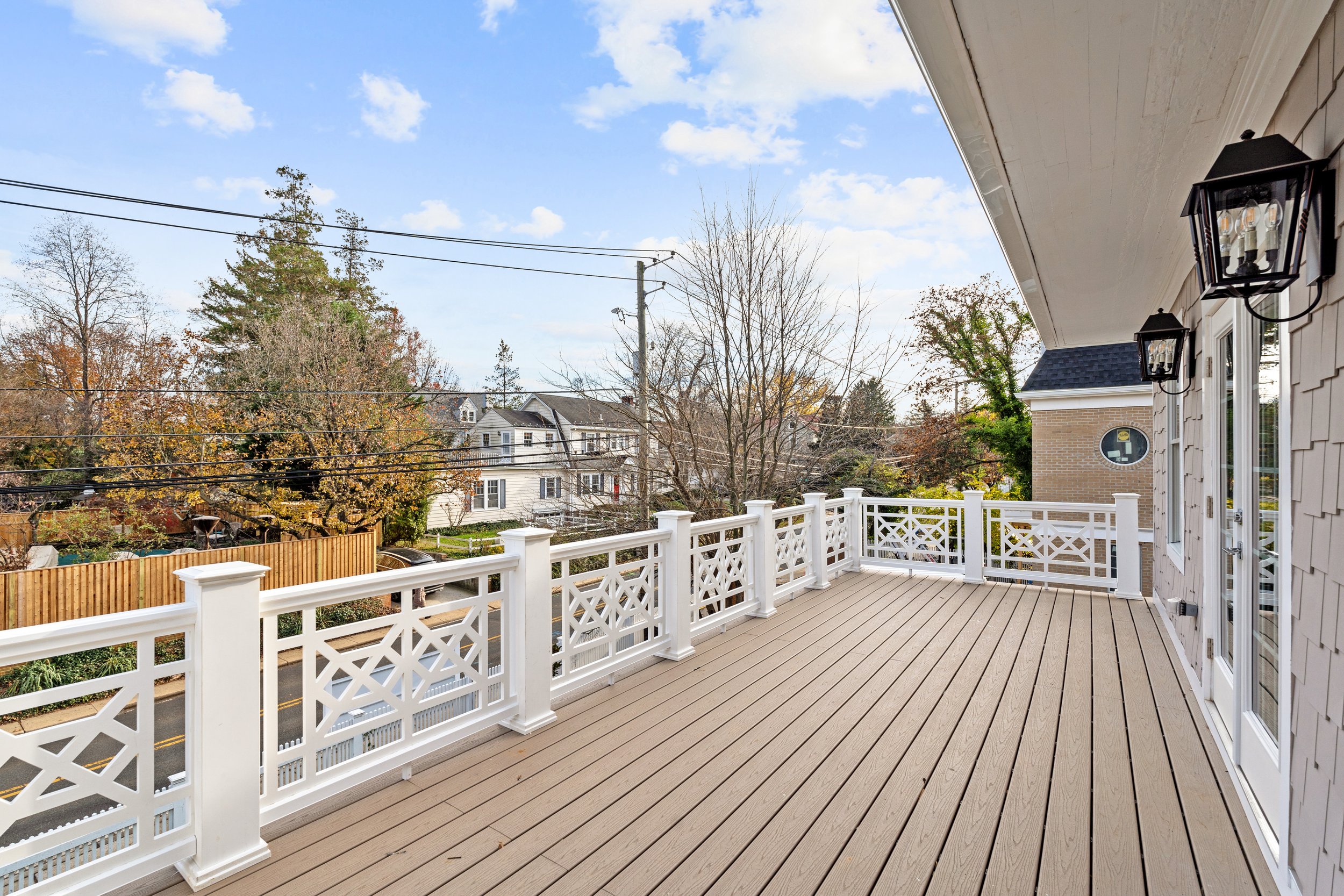 6704 Brookville Rd - 0008.jpg