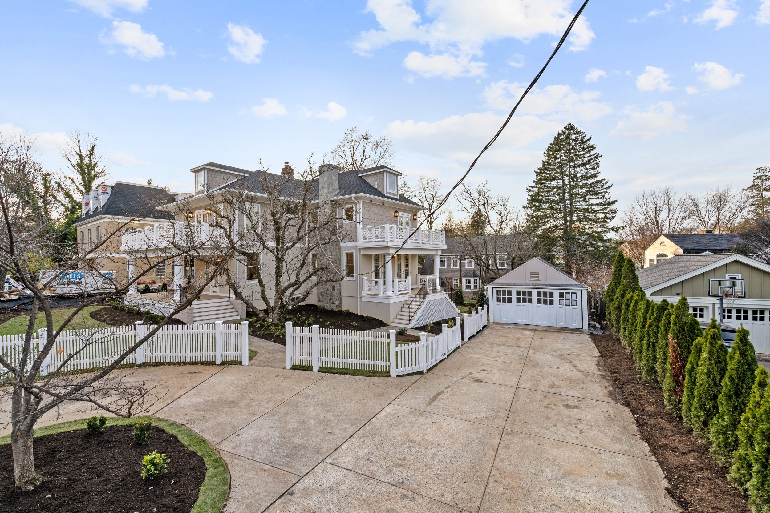 6704 Brookville Rd - 0093.jpg