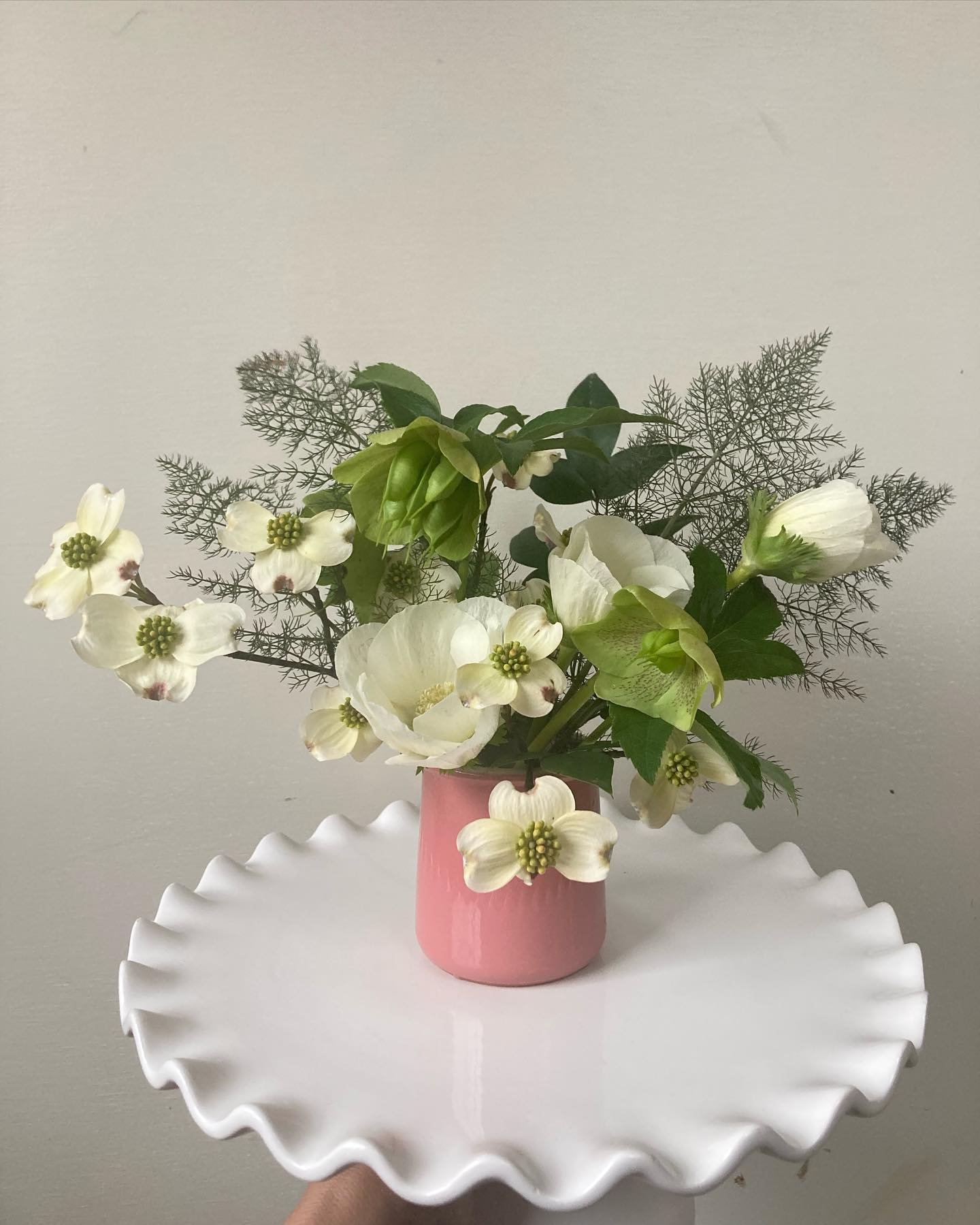 We know the impact live plants and flowers have on the senses. That&rsquo;s why, when you order a flower arrangement for your stay, we don&rsquo;t ship the request out to a fulfillment center. 

Every arrangement is hand crafted by Lauren at @flowerc