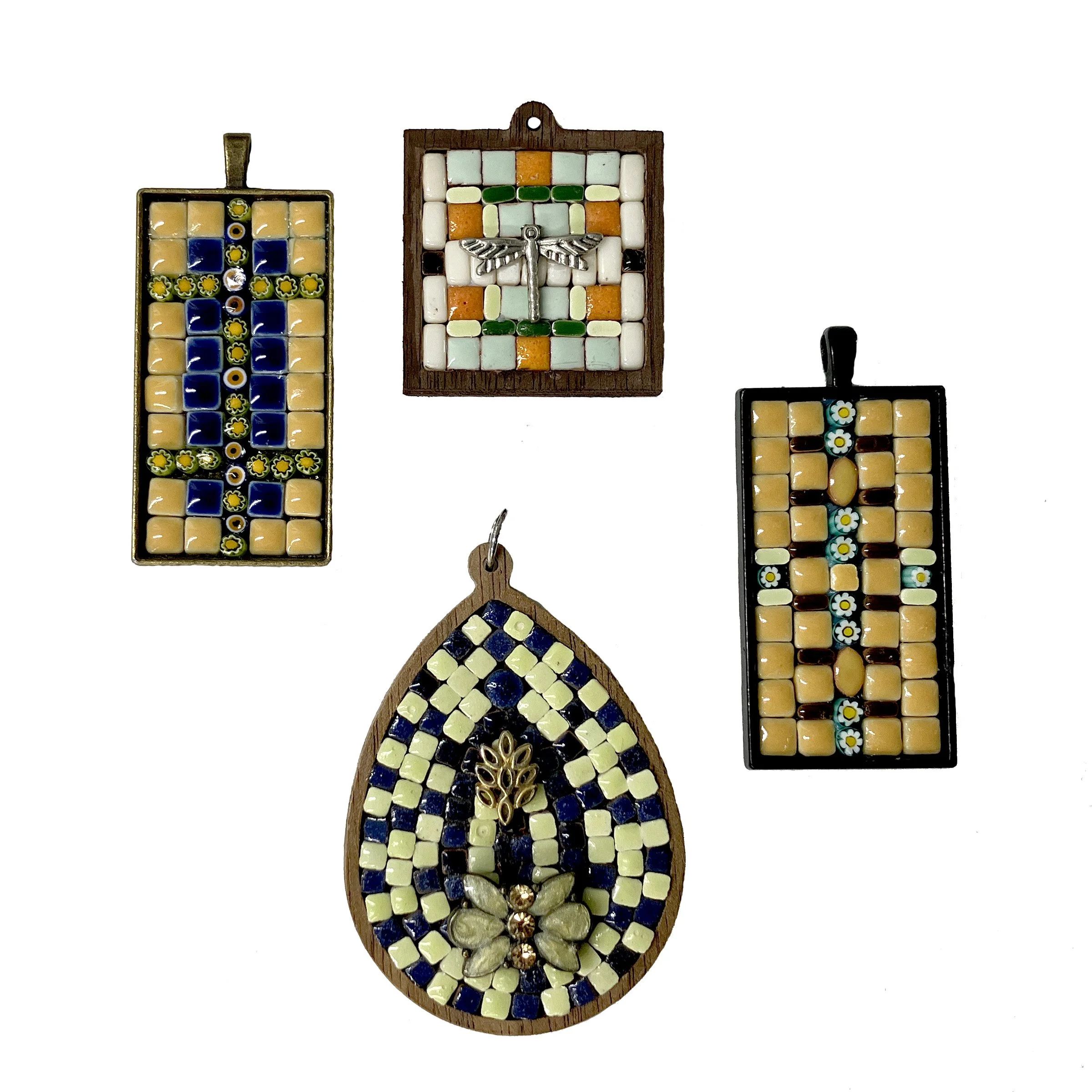 SOLD OUT: Making Mosaic Pendants