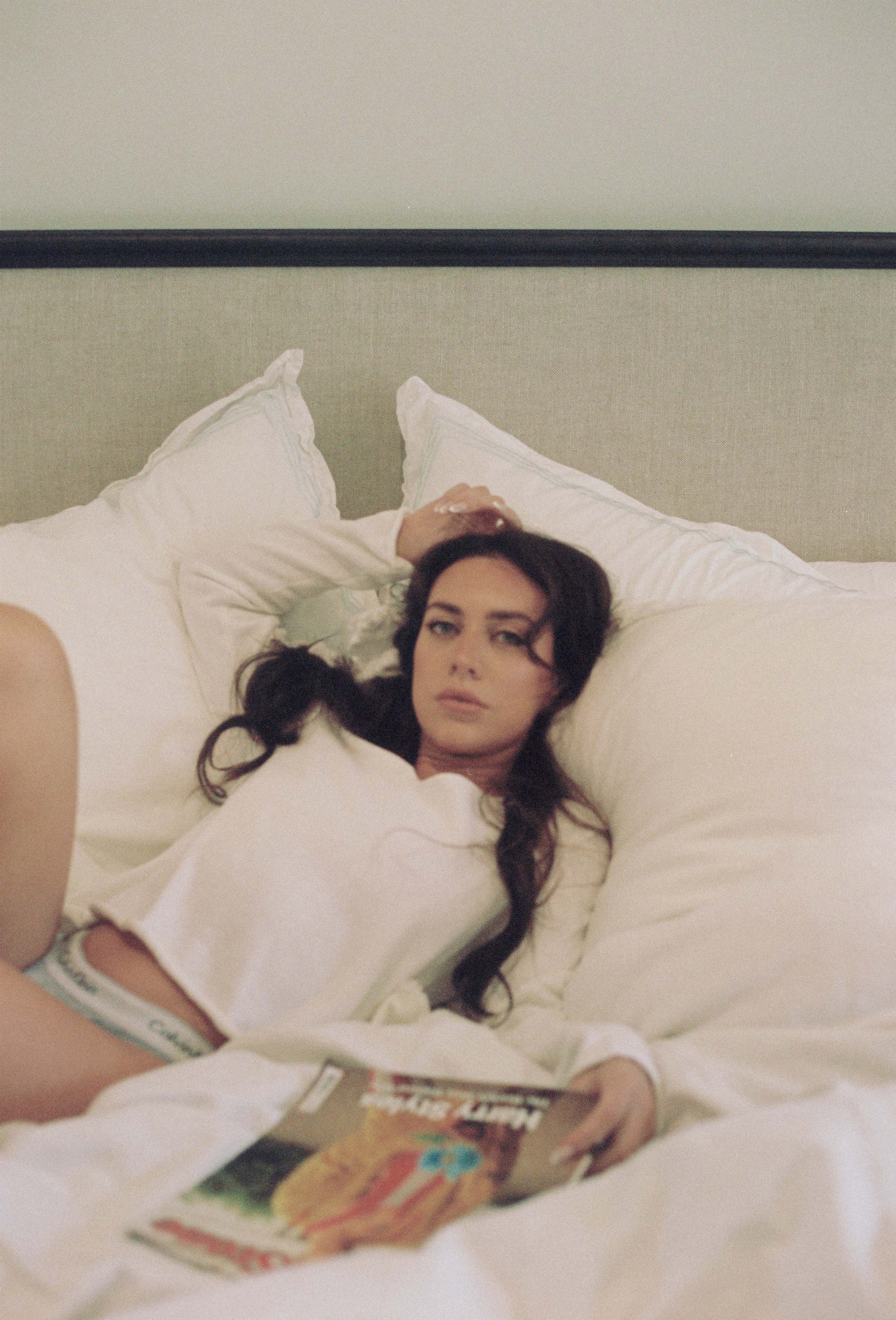 0skyemi_0skyemi-R2-059-28 2.JPG