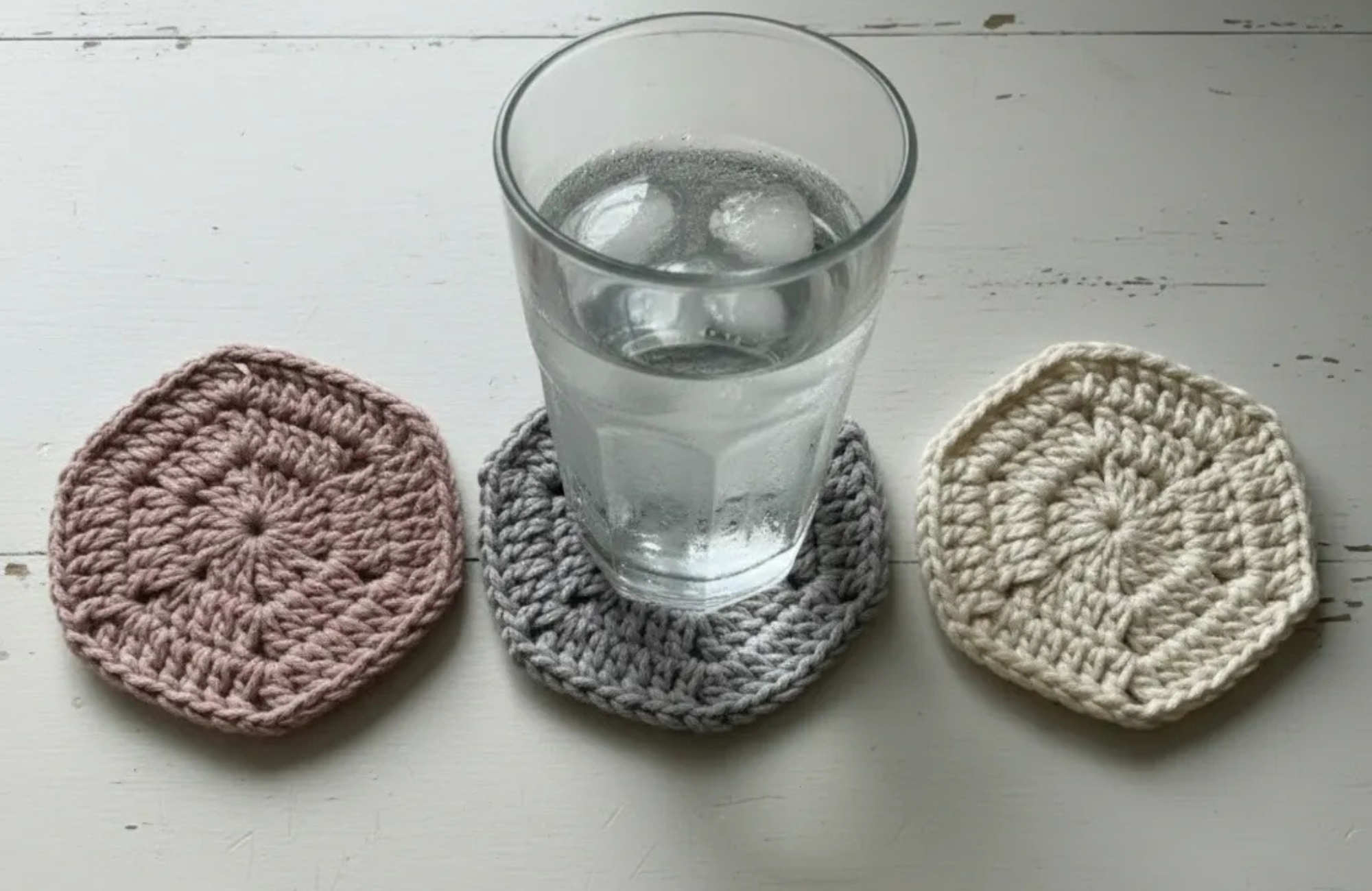 hexagon shaped crochet coasters small crochet project made with cotton yarn