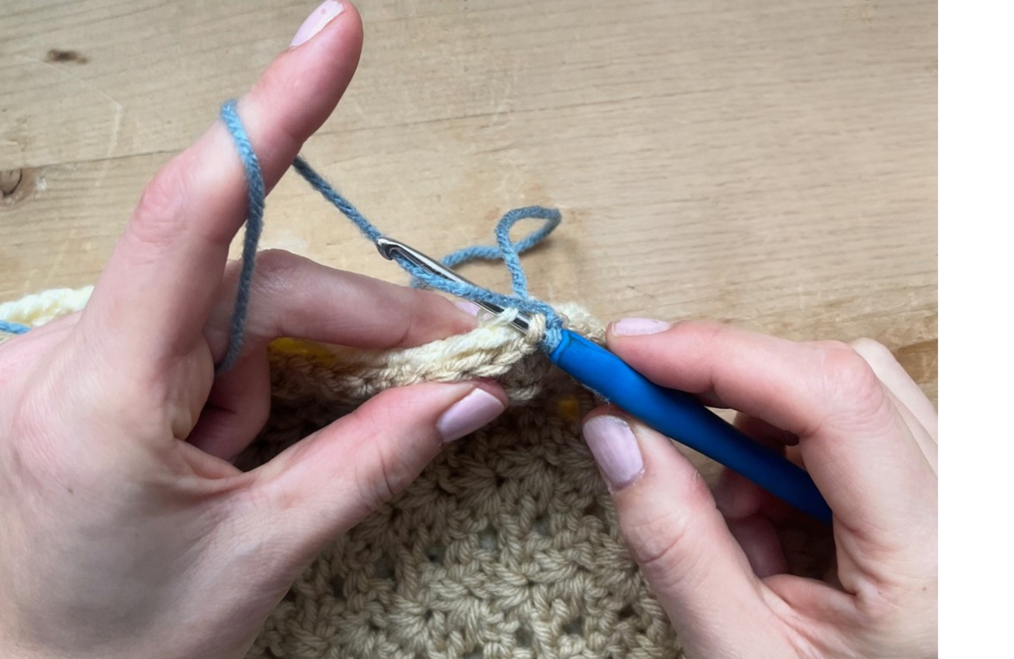 simple method to join crochet squares