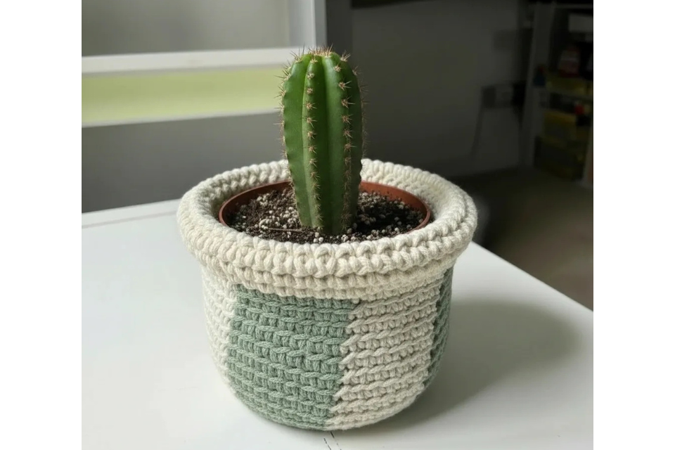 how to crochet a small basket