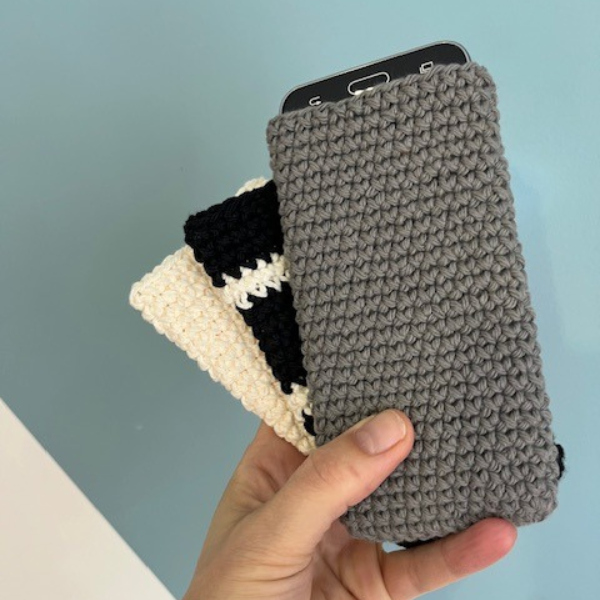Lottie Phone Case Cover #19 - Free Crochet Pattern Lottie Phone Case Cover #19 - Free Crochet Pattern
