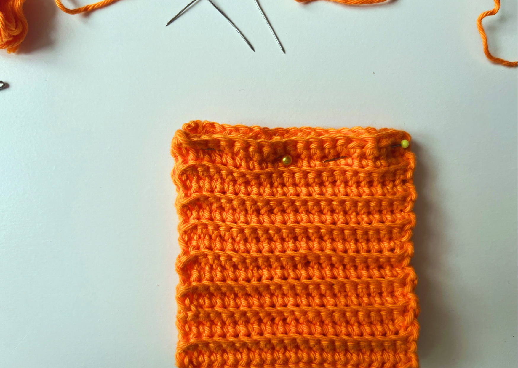 instructions to crochet a pumpkin