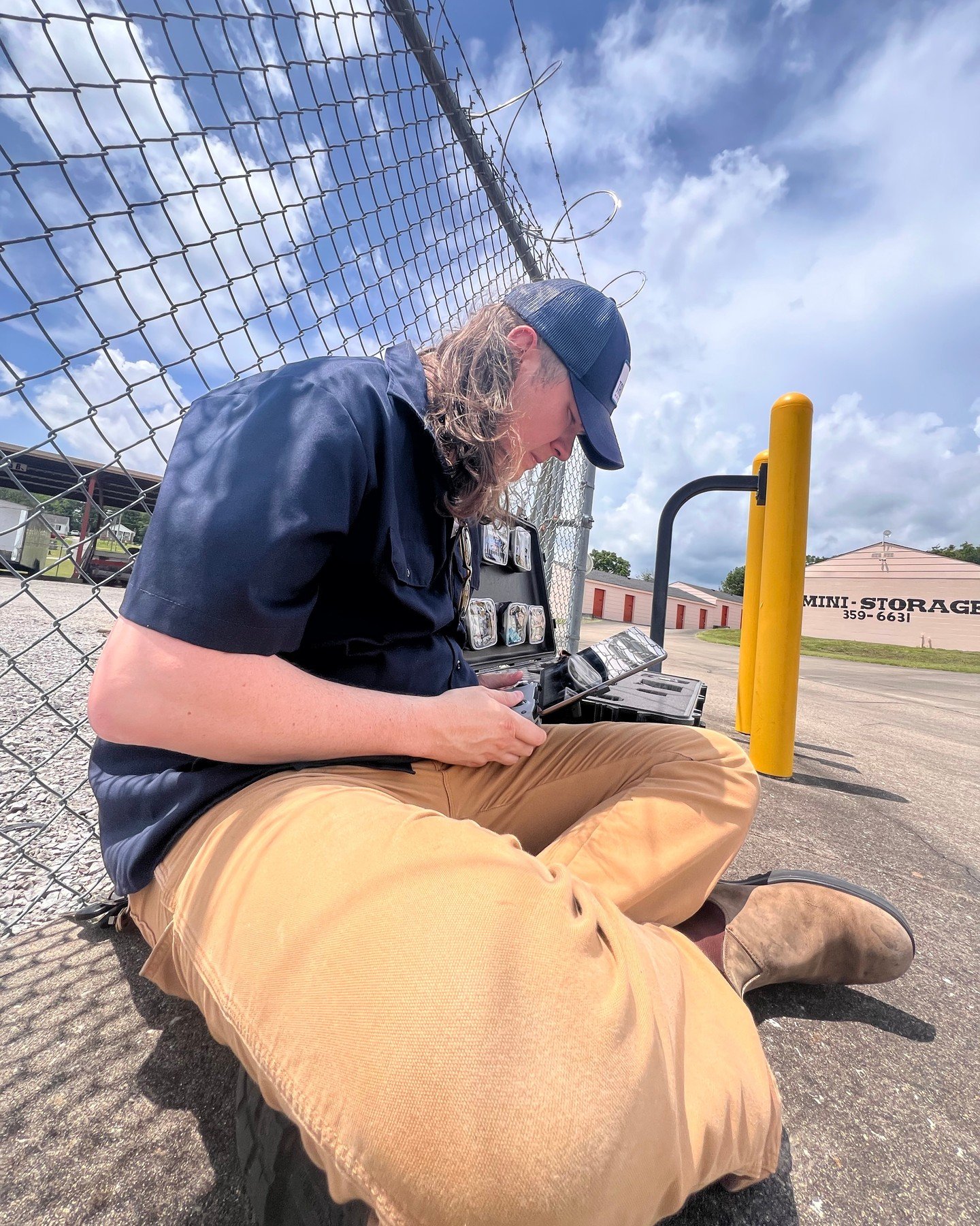 Tall guy. Big shoes to fill. Joey takes a minute to review some of the photos and videos he captured for the website we are building during our visit with the incredibly kind David Jent in Lewisburg, TN. We're just out here helping good folks upgrade