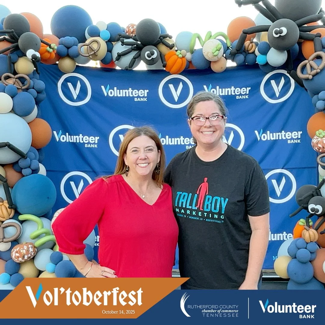 I had so much fun at the Business After Hours with the Rutherford County Chamber yesterday at Volunteer Bank! It was Vol'toberfest and featured a special German-inspired menu from Alley on Main, caricatures, a photo booth and more. I also got to meet