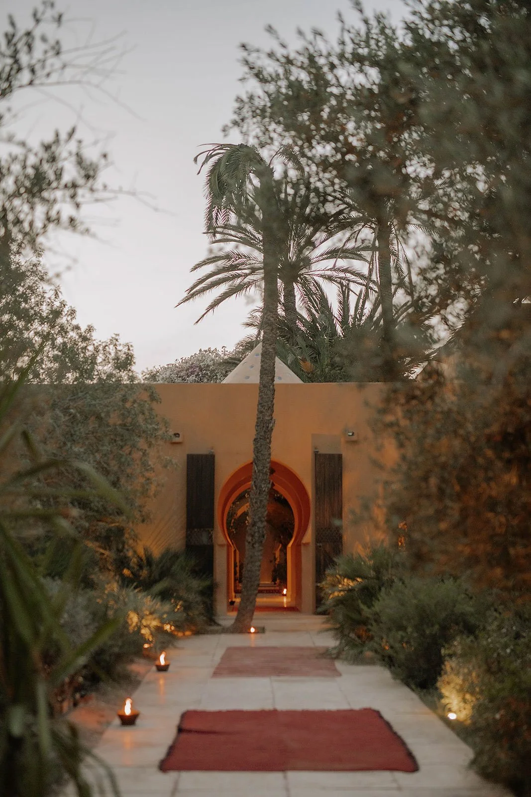 STAYS AT JNANE - JT ENTRANCE EVENING - taken by Divine Day Photography..jpeg