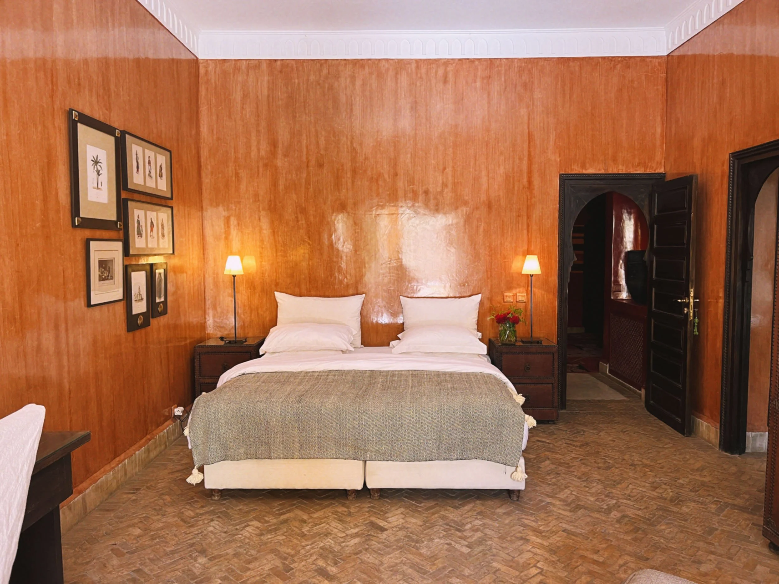 STAYS AT JNANE -  Istanbul Large Room 2.jpeg