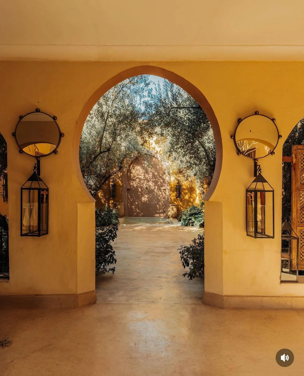 STAYS AT JNANE - Courtyard 2 taken by Travel with Adrien.jpeg