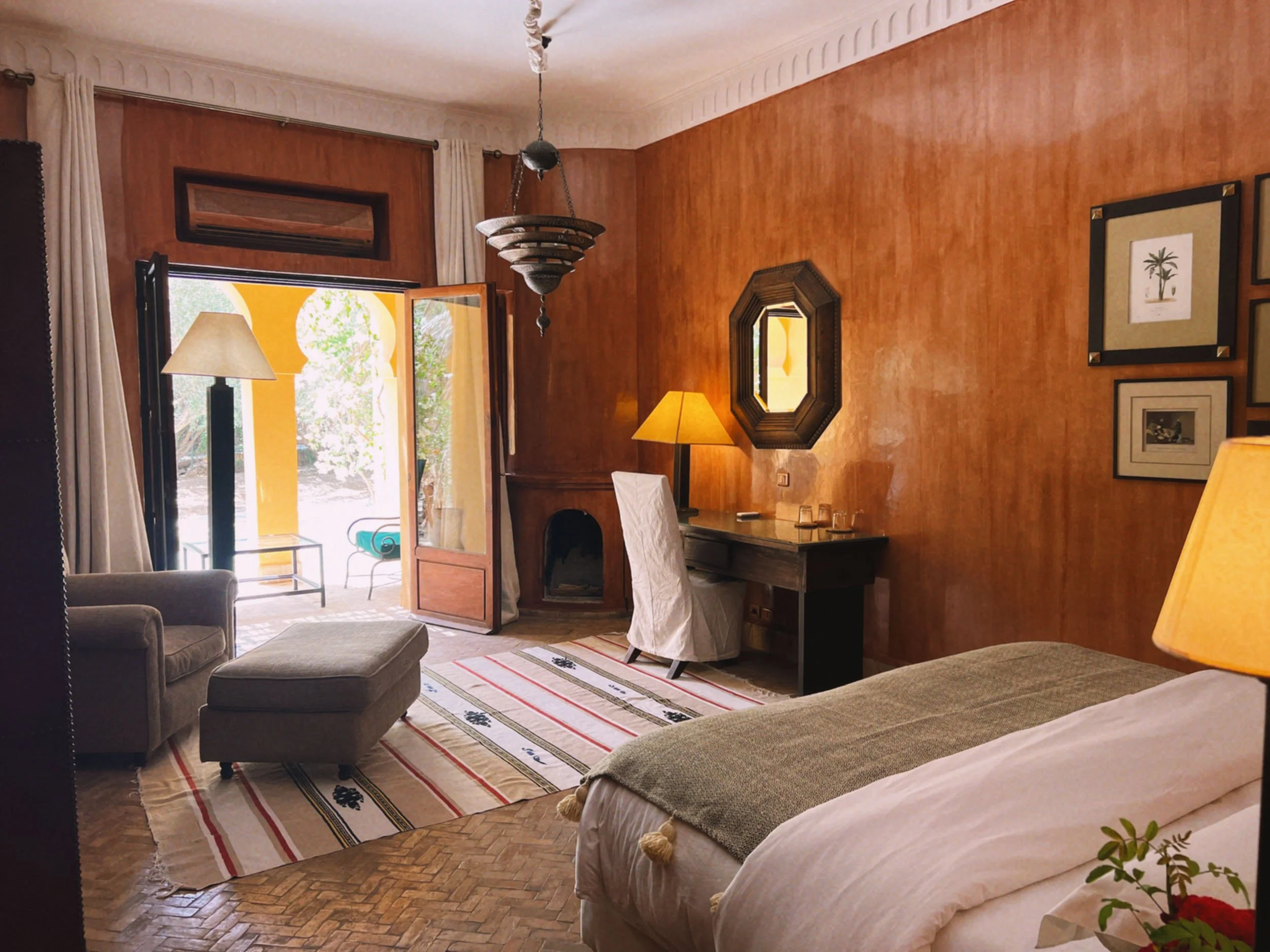 STAYS AT JNANE - Istanbul Large Room.jpeg