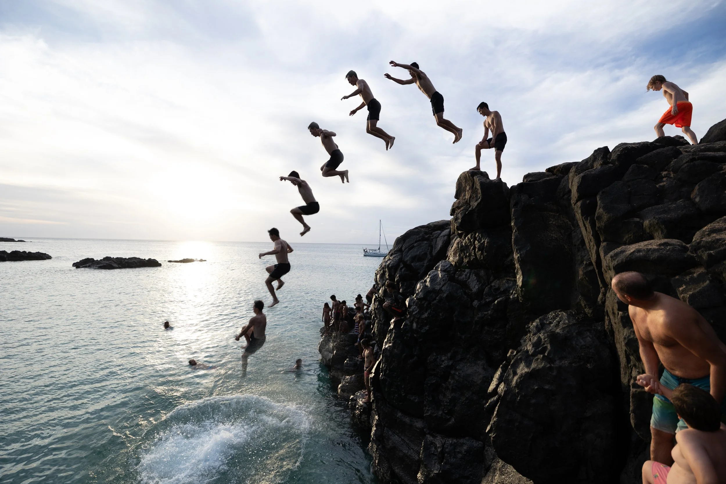 Nick Wamaeia Bay Diving Sequence.jpg