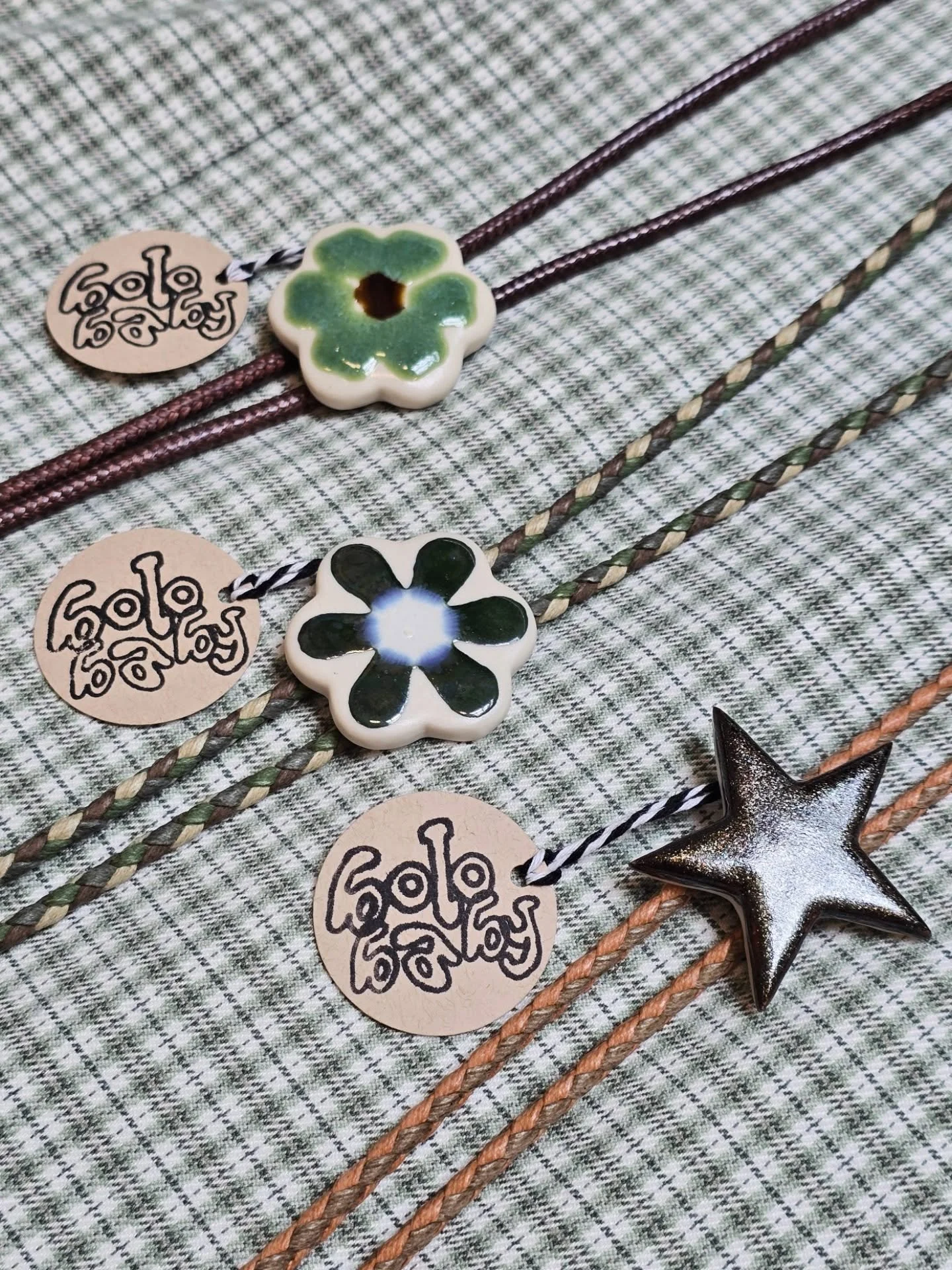 Have you seen these freakin' amazing bolo ties by @hellobolobaby? Did you know we're lucky enough to stock them in store? 😱✨️

If you're looking for a handmade piece of one-of-a-kind porcelain joy to adorn your outfits, you know who to ask! ❤️ 

#po
