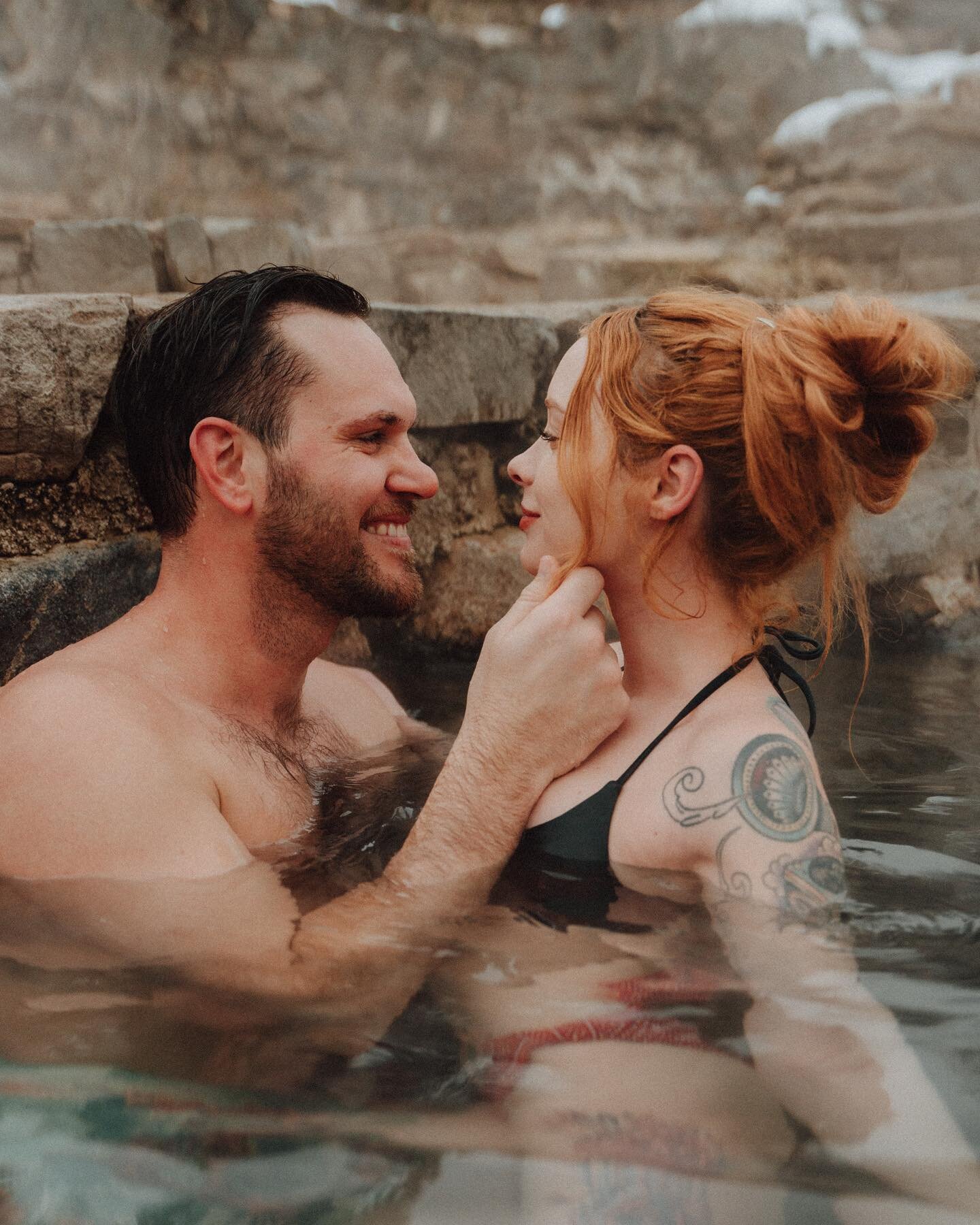 I haven&rsquo;t posted about this trip, but I&rsquo;ve been out in Colorado for the week! Today we took a break from snowboarding to see the hot springs and did a mini photo session with some new friends! 

.
.
.
.
#firstandlasts #weddingphotographer