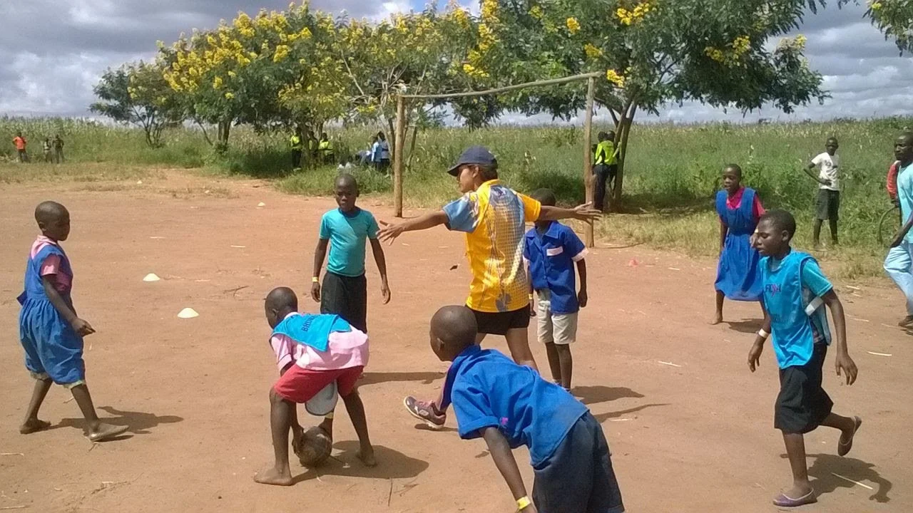 volunteering in malawi